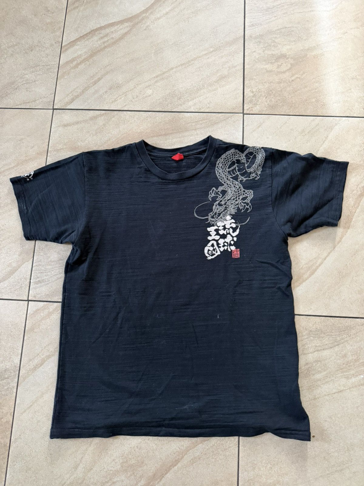 Other Vintage Japanese Ryukyu Kingdom T-Shirt Size US XL / EU 56 / 4 - 2 Thumbnail