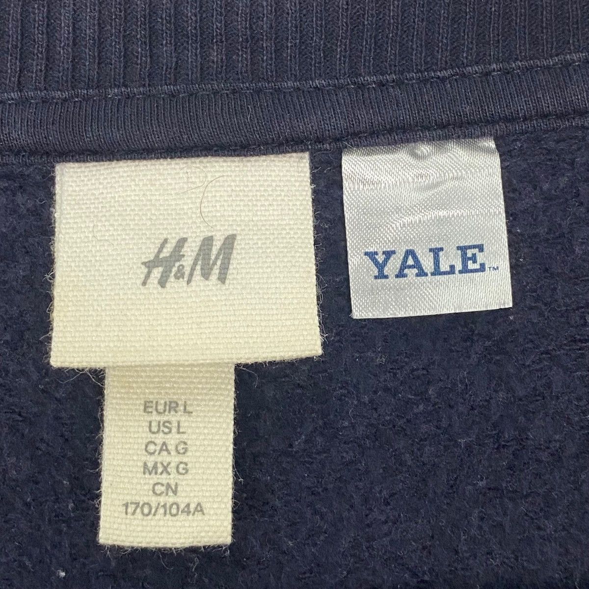 Vintage Vintage HM Yale Big Printed Crewneck Sweatshirt Black Size L Size US L / EU 52-54 / 3 - 5 Thumbnail