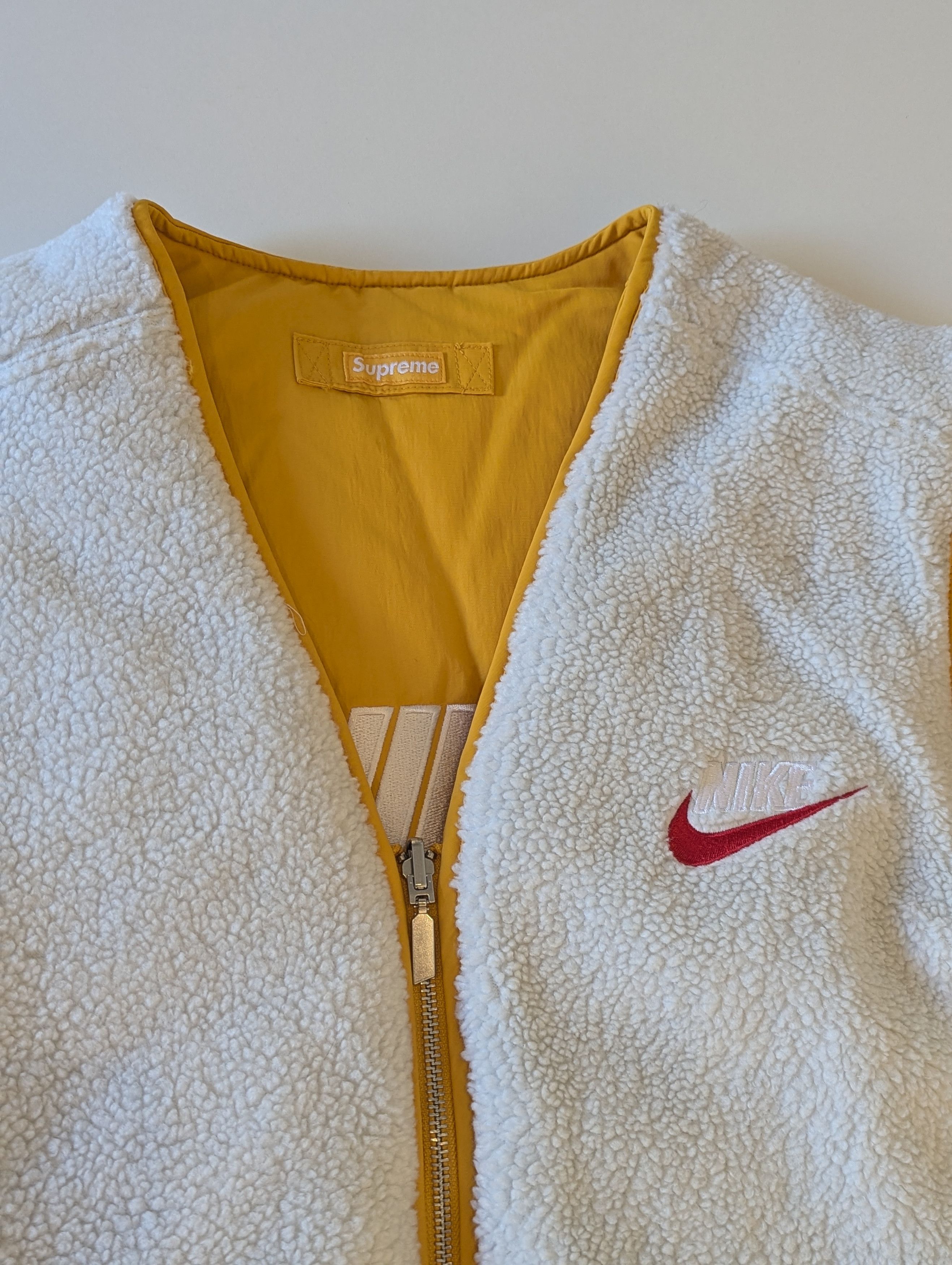 Nike × Supreme Nike x Supreme Reversible Fleece Vest Size US XL / EU 56 / 4 - 6 Thumbnail