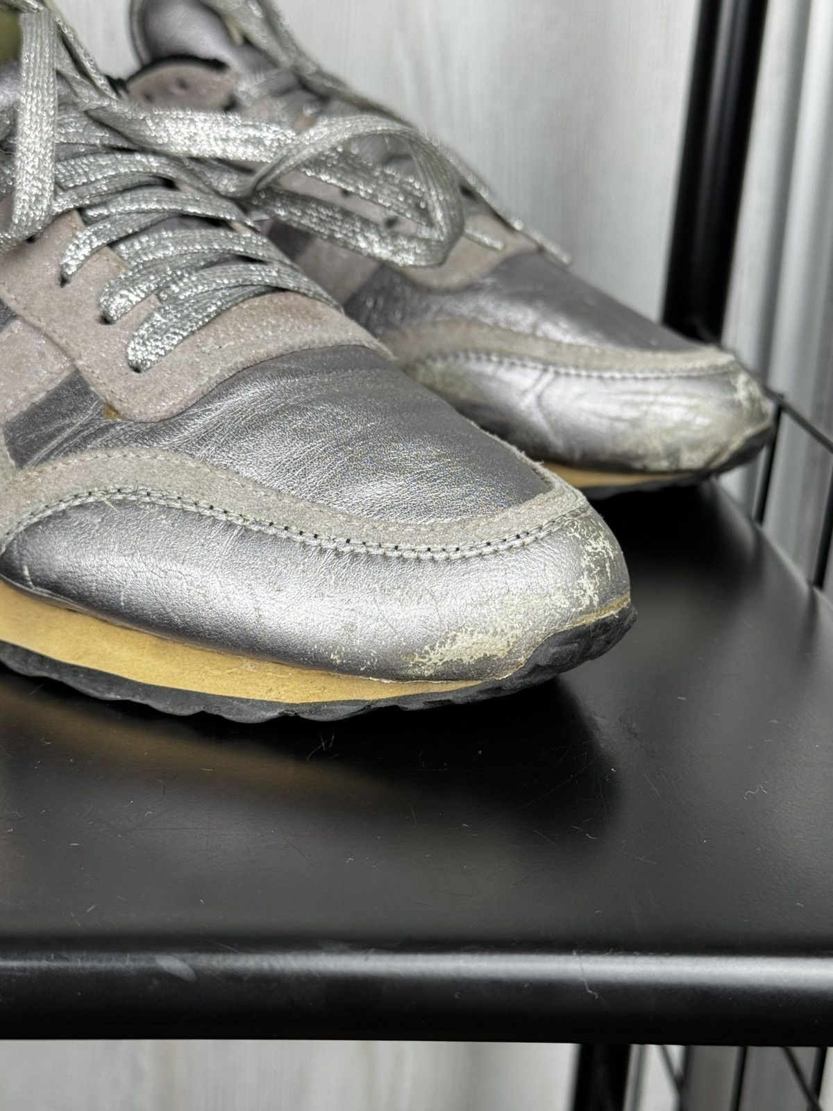 Valentino Valentino Garavani Rockstud grey/silver/pink lowtop sneakers Size US 8 / IT 38 - 15 Thumbnail