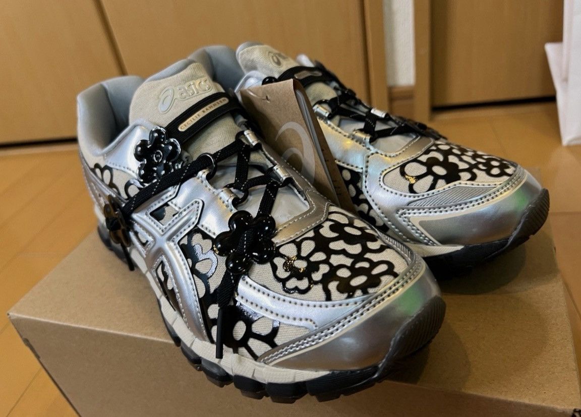 Asics Cecilie Bahnsen baskets Gel-Kayano 20 'Vanilla/Pure Silver' Size US 9.5 / EU 42-43 - 2 Thumbnail