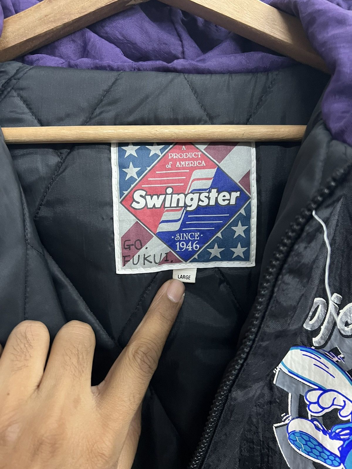NBA × Vintage Vintage 90s NBA Charlotte Hornets Swingster Jacket Size US L / EU 52-54 / 3 - 10 Thumbnail