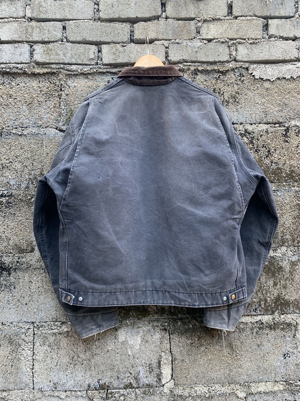 Carhartt × Vintage Vtg Carhartt J97 Faded Black/DarkGrey Detroit Jacket Size US L / EU 52-54 / 3 - 6 Thumbnail