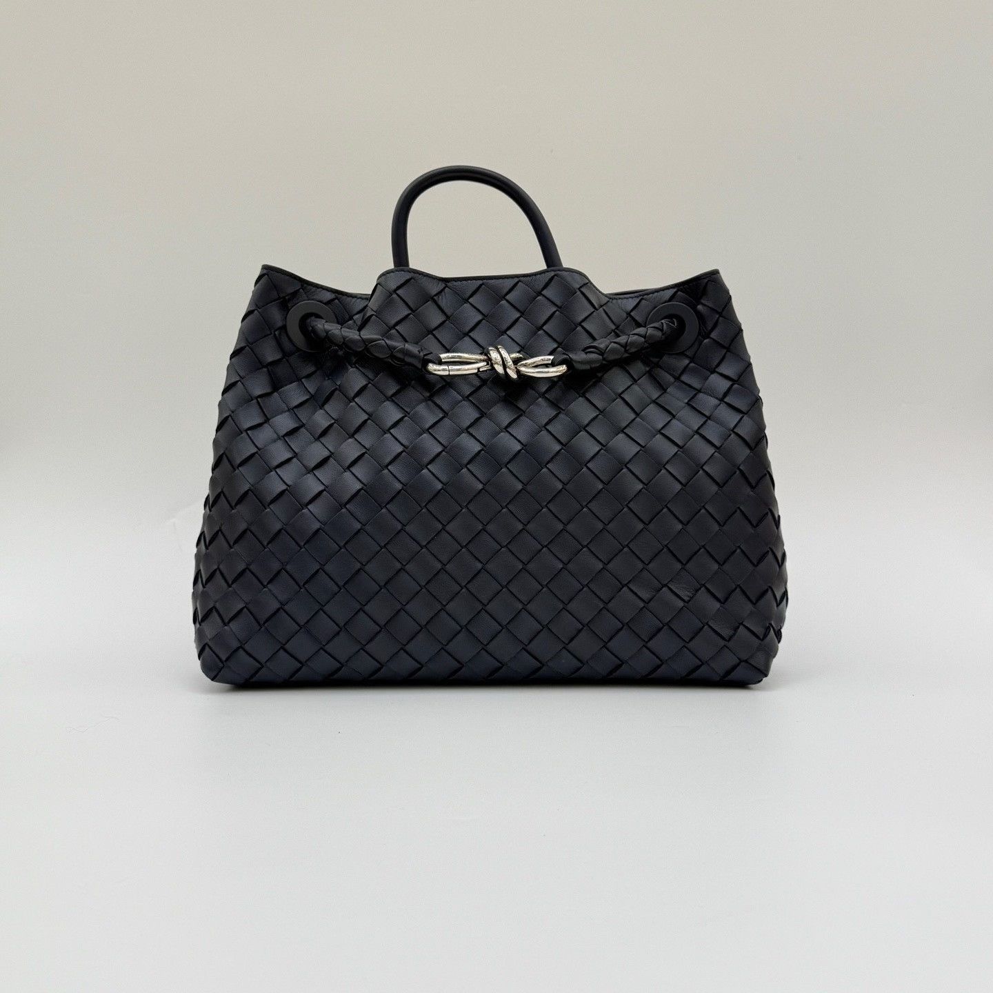 Bottega Veneta Pre-loved Bag Very good condition Size ONE SIZE - 1 Thumbnail