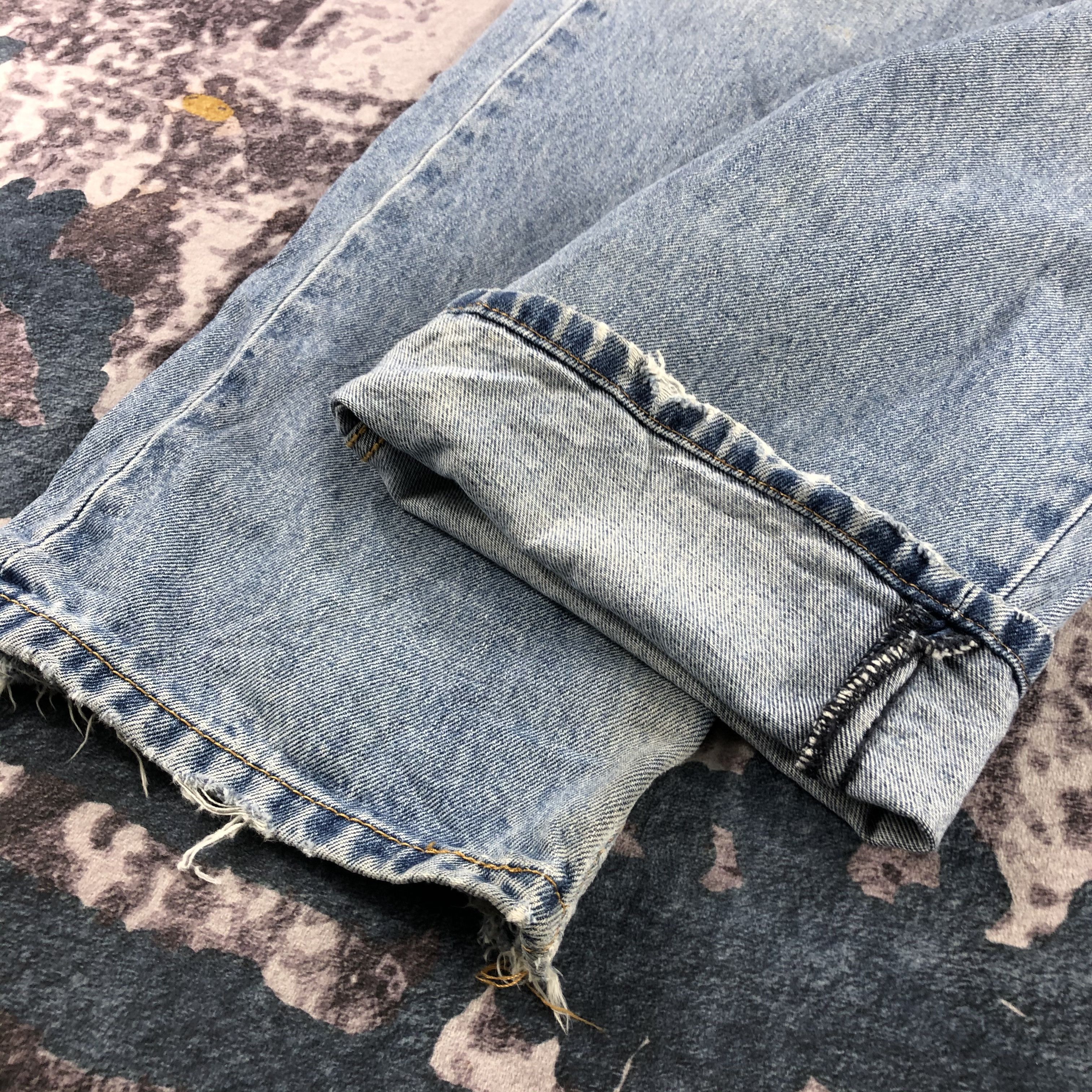 Levi's × Vintage Vintage Blue Wash Levis 501 Jeans-JM2903 Size US 34 / EU 50 - 9 Thumbnail