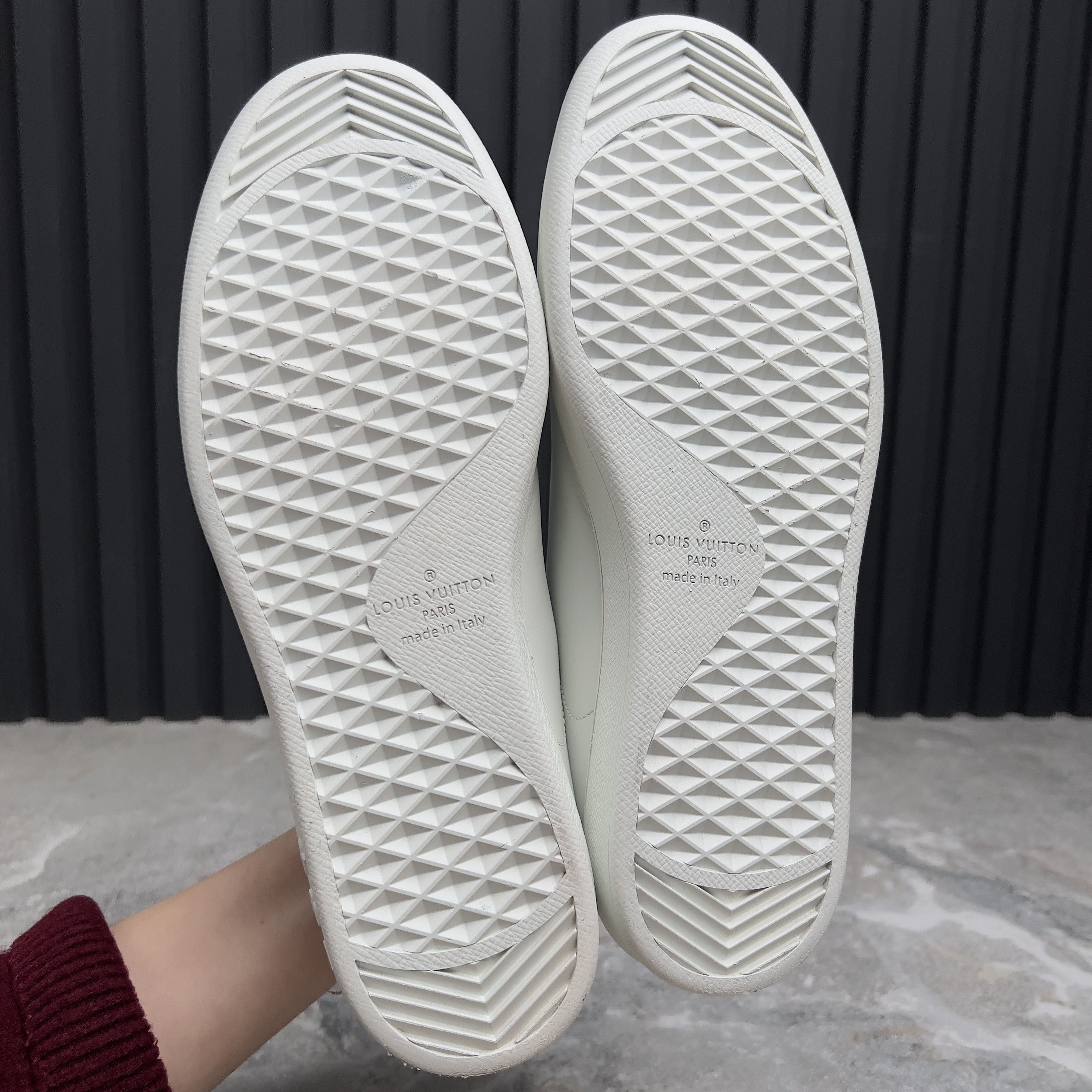Louis Vuitton Louis Vuitton Luxembourg Sneakers Logo Leather Size US 8.5 / EU 41-42 - 11 Thumbnail