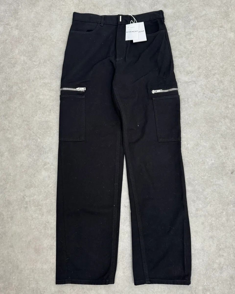 Givenchy AW2023 Givenchy Black Cargo Pants by Matthew Williams Size US 32 / EU 48 - 6 Thumbnail