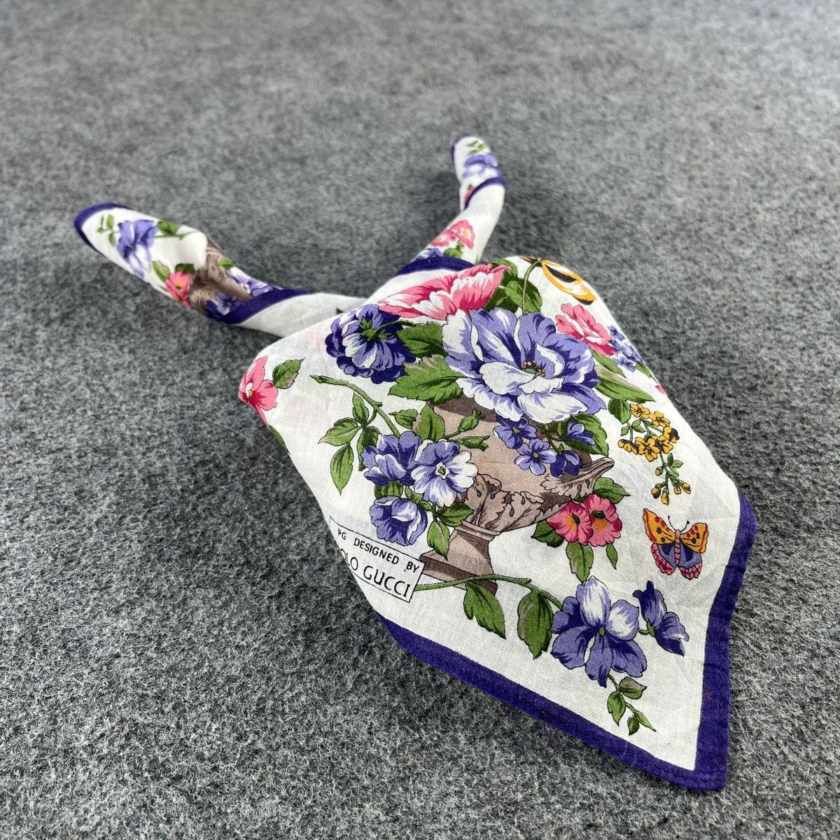Paolo Gucci × Vintage Paolo Gucci Handkerchief / Bandana / Neckerchief B082 Size ONE SIZE - 3 Thumbnail