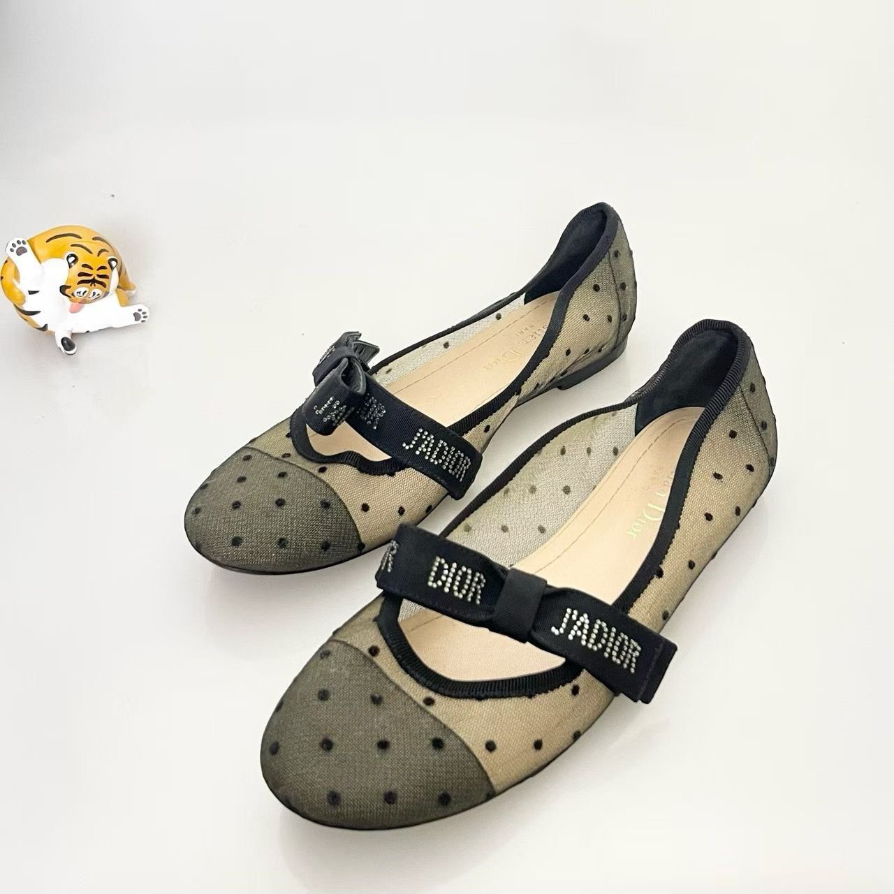 Dior Dior Crystal Logo Polka Dot Bow Sandal Size US 5 / IT 35 - 1 Thumbnail