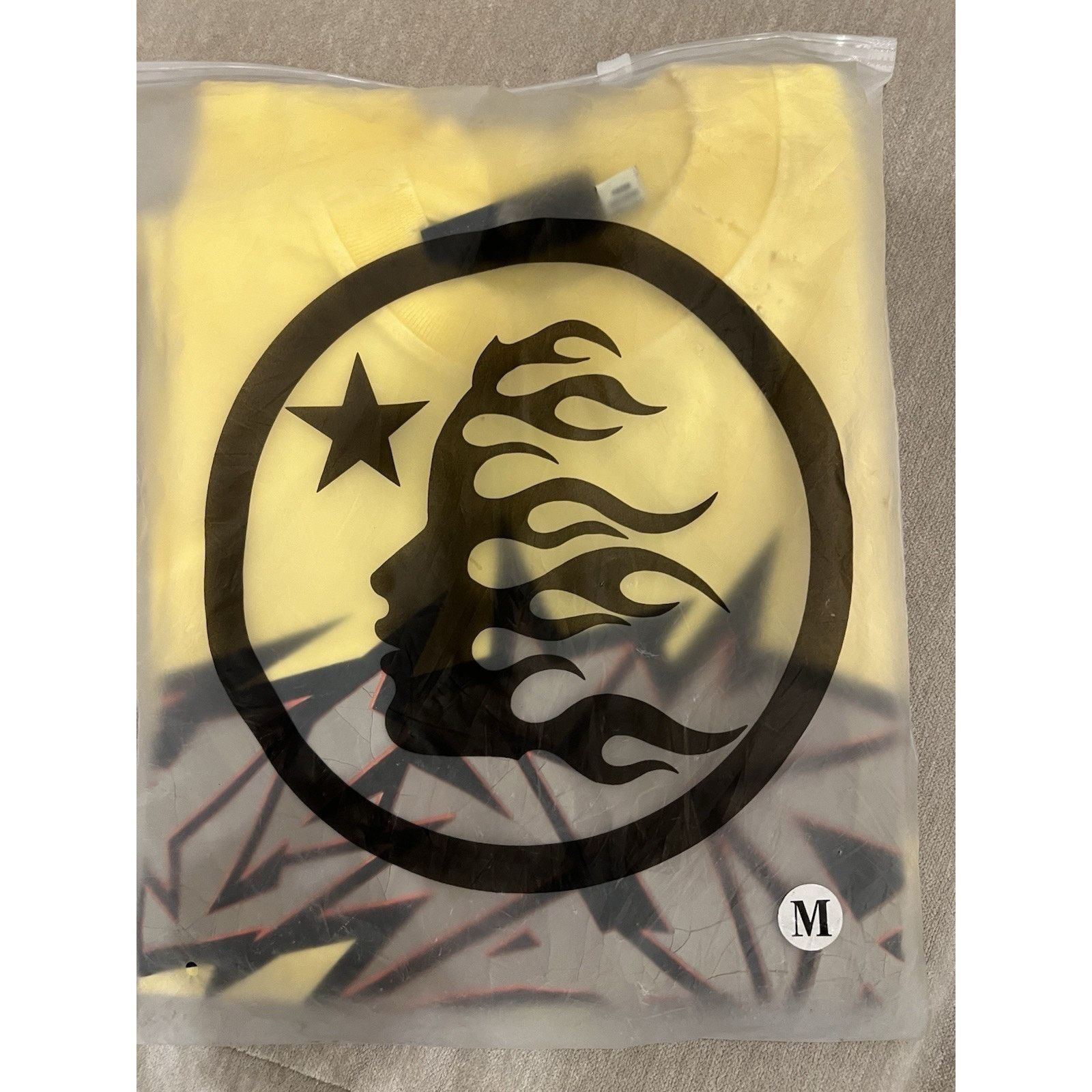 HELLSTAR Size M - Hellstar Crack Print Faded Distressed Yellow NEW Size US M / EU 48-50 / 2 - 3 Thumbnail
