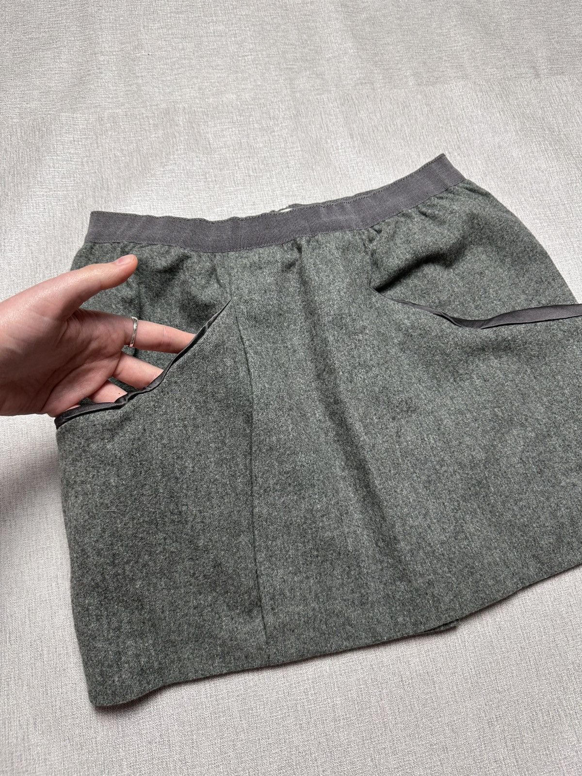 Brunello Cucinelli × Luxury × Vintage Brunello Cucinelli Wool Skirt Vintage Size 26" / US 2 / IT 38 - 4 Thumbnail