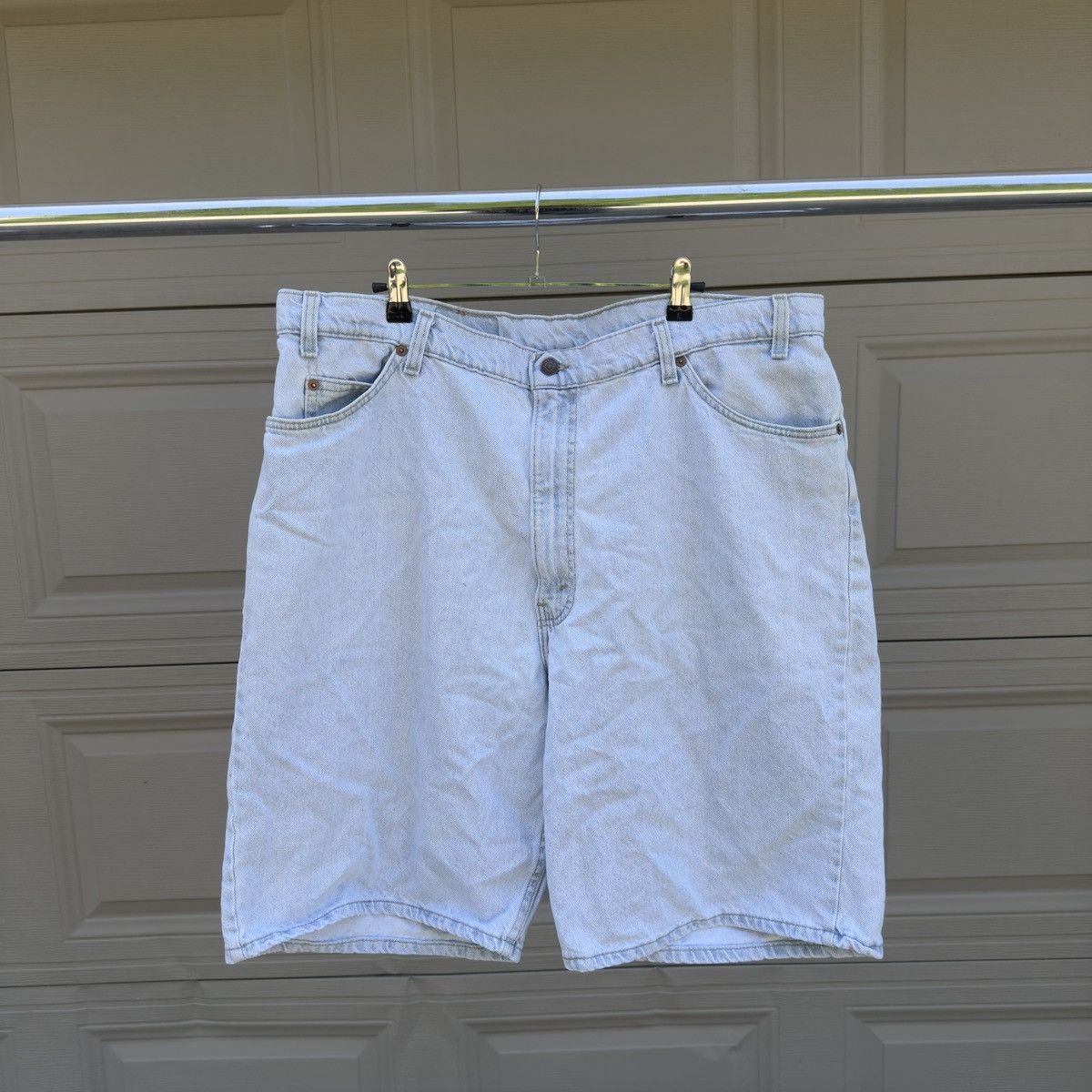 Levi's 90s Levi's 550 Light Wash Denim Shorts Skater ERD Chrome Size US 42 / EU 58 - 1 Thumbnail