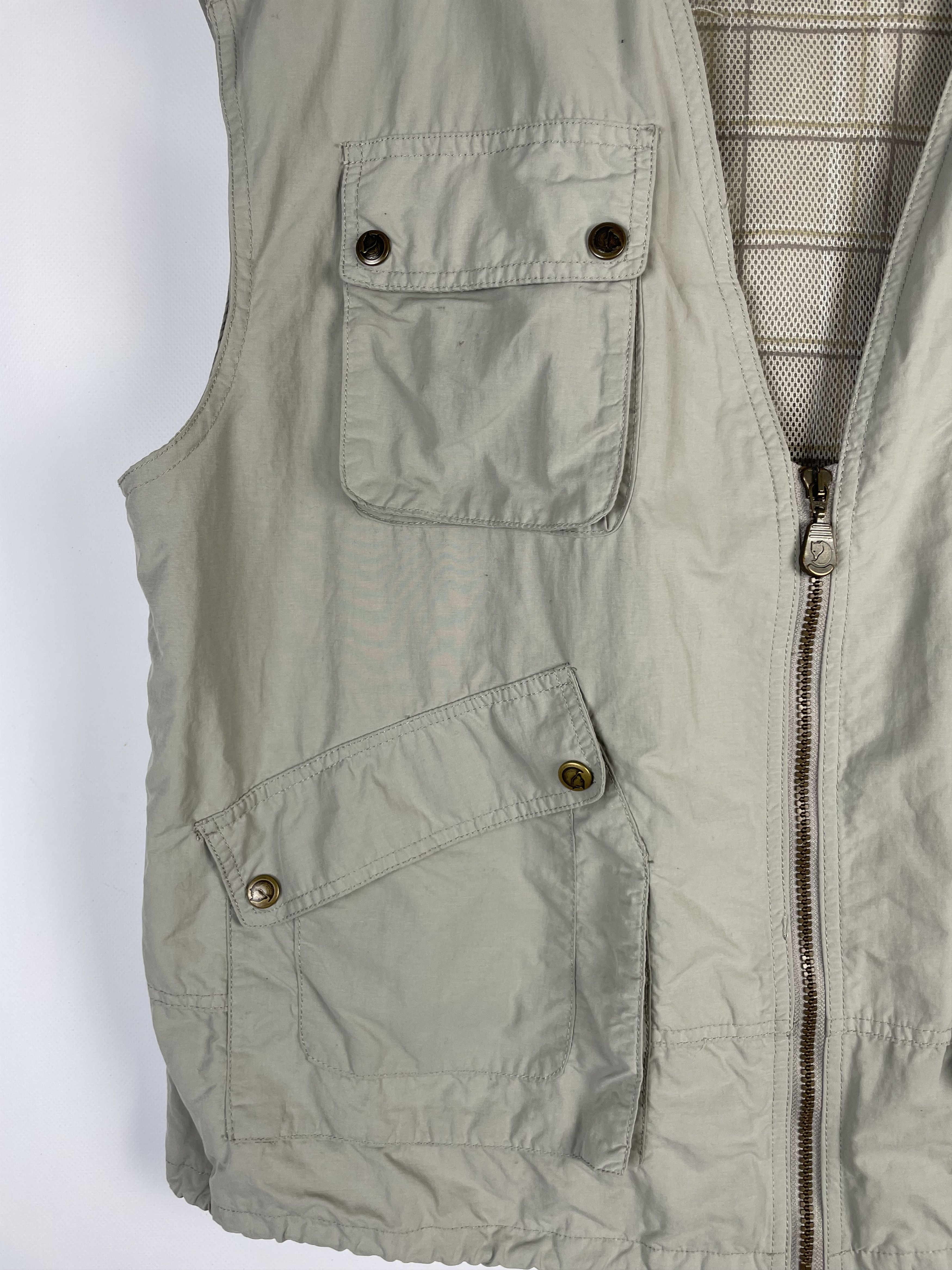 Fjallraven Fjallraven vintage 90s rare tactically fisherman vest Size US L / EU 52-54 / 3 - 4 Thumbnail