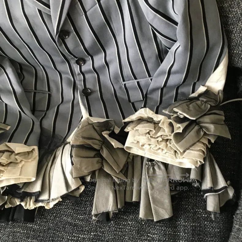 Comme des Garcons Comme Des Garcons Gray Striped Lace Design Blazer Top Size M / US 6-8 / IT 42-44 - 5 Thumbnail