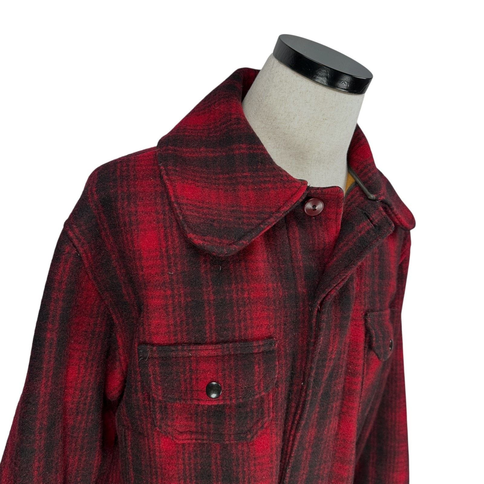 & Other Stories Vintage Woolrich Jacket Men’s 44 Red Black Plaid Wool Coat Size US L / EU 52-54 / 3 - 2 Thumbnail