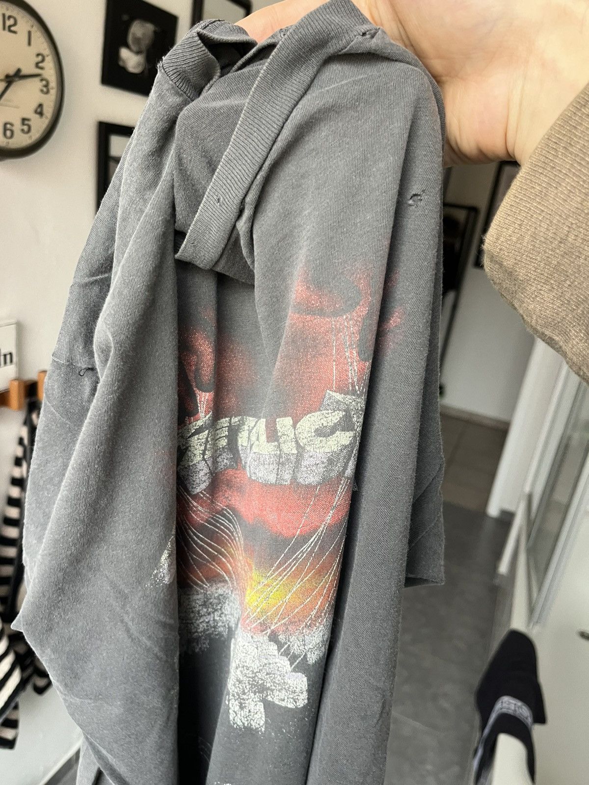 Band Tees vintage 80s metallica master of puppets t shirt Size US L / EU 52-54 / 3 - 4 Thumbnail