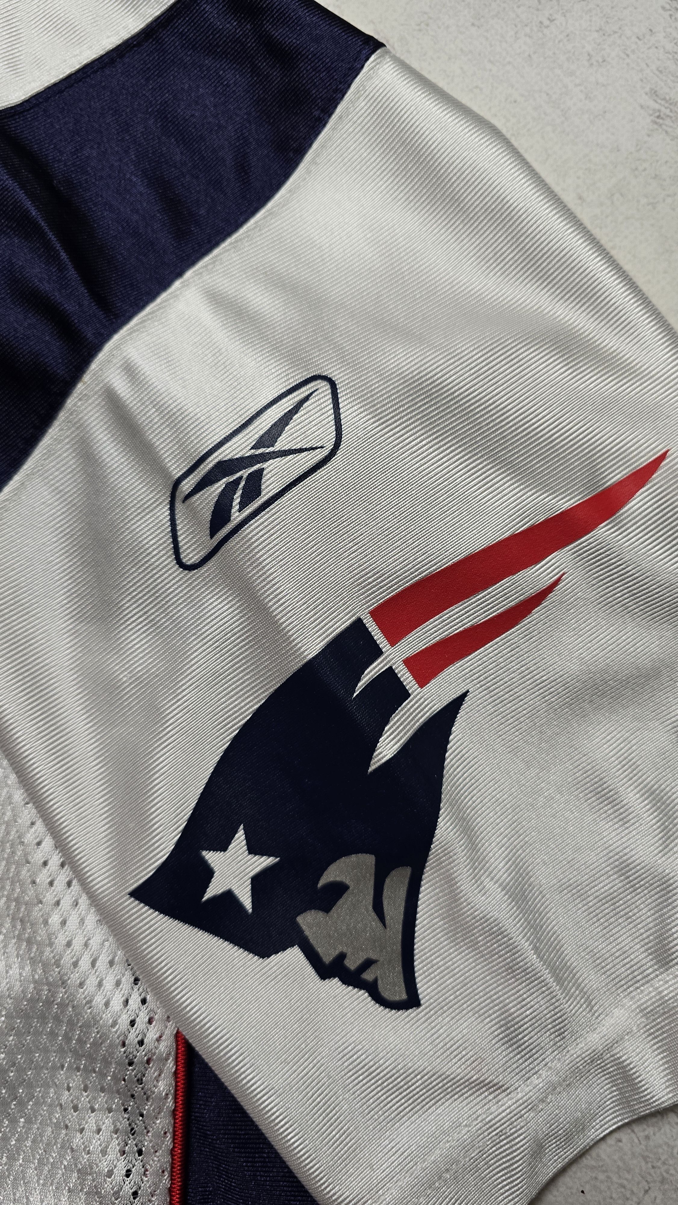 Reebok Vintage Reebok New England Patriots Tom Brady 12 NFL Jersey Size US XL / EU 56 / 4 - 13 Thumbnail