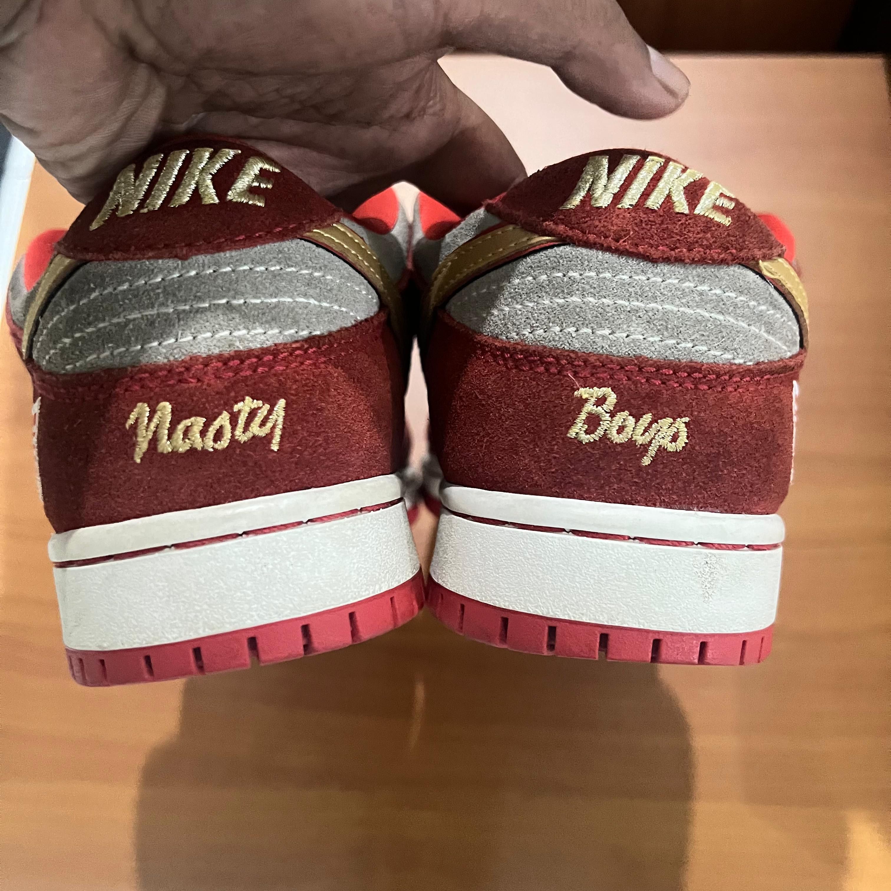 Nike SB Dunk Low Nasty Boys Size US 9.5 / EU 42-43 - 6 Thumbnail