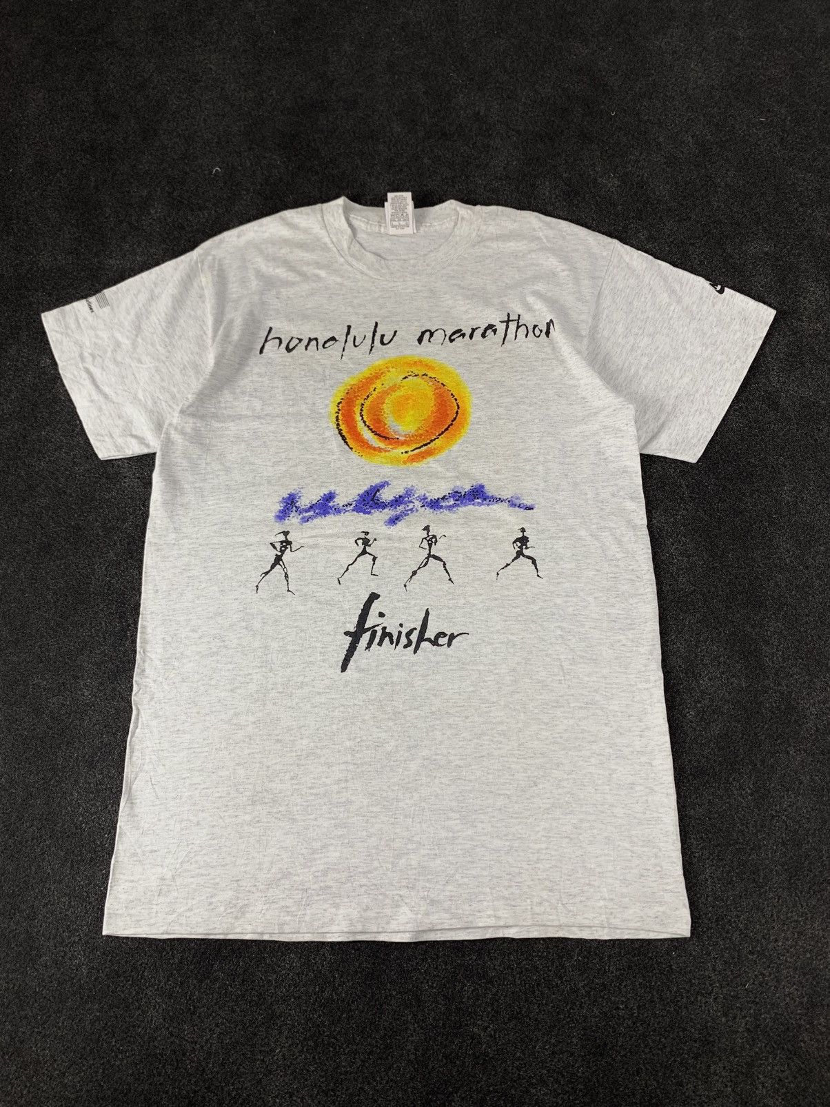 Vintage Vintage 1993 Nike Honolulu Marathon Finisher Tee Size US L / EU 52-54 / 3 - 2 Thumbnail