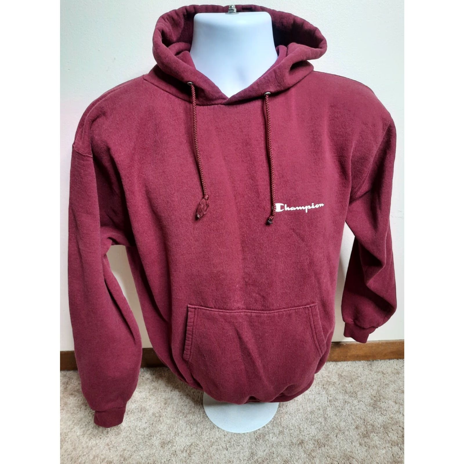 Champion VINTAGE Champion Hoodie Sweatshirt Red Spell Out Red Maroon Size Medium Womens Size M / US 6-8 / IT 42-44 - 2 Thumbnail