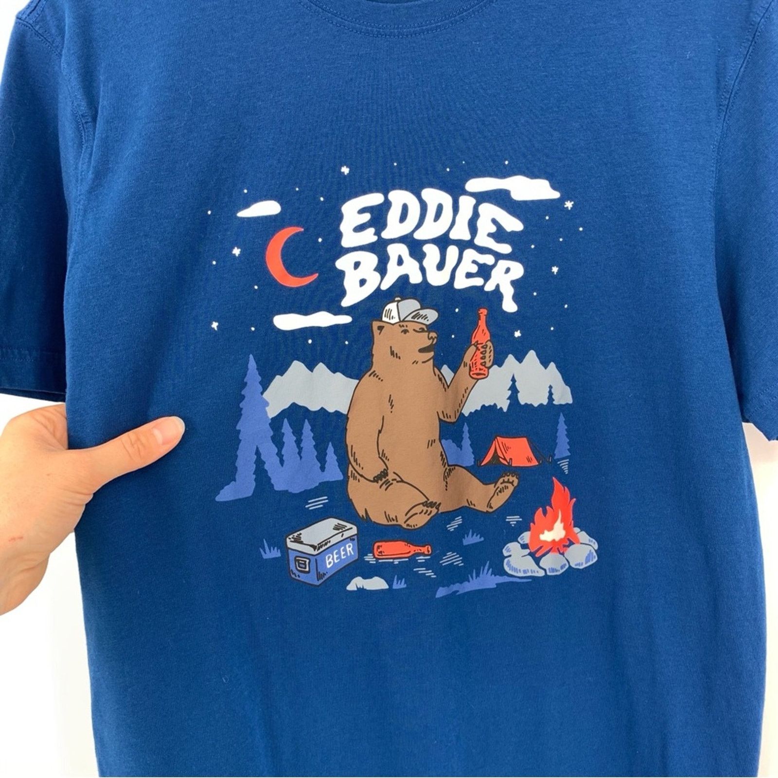 Eddie Bauer EDDIE BAUER Bear Beers Graphic T-Shirt Royal Blue M Size US S / EU 44-46 / 1 - 2 Thumbnail