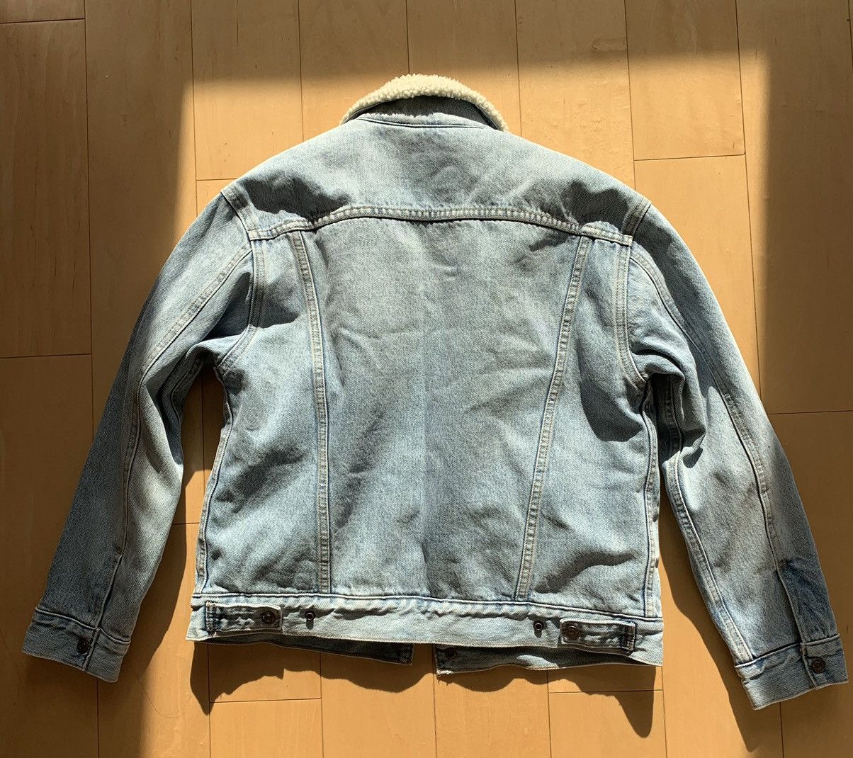Levi's × Levi's Vintage Clothing × Vintage Original Levi's Sherpa Trucker Blue Denim Jean Jacket Size M / US 6-8 / IT 42-44 - 3 Thumbnail