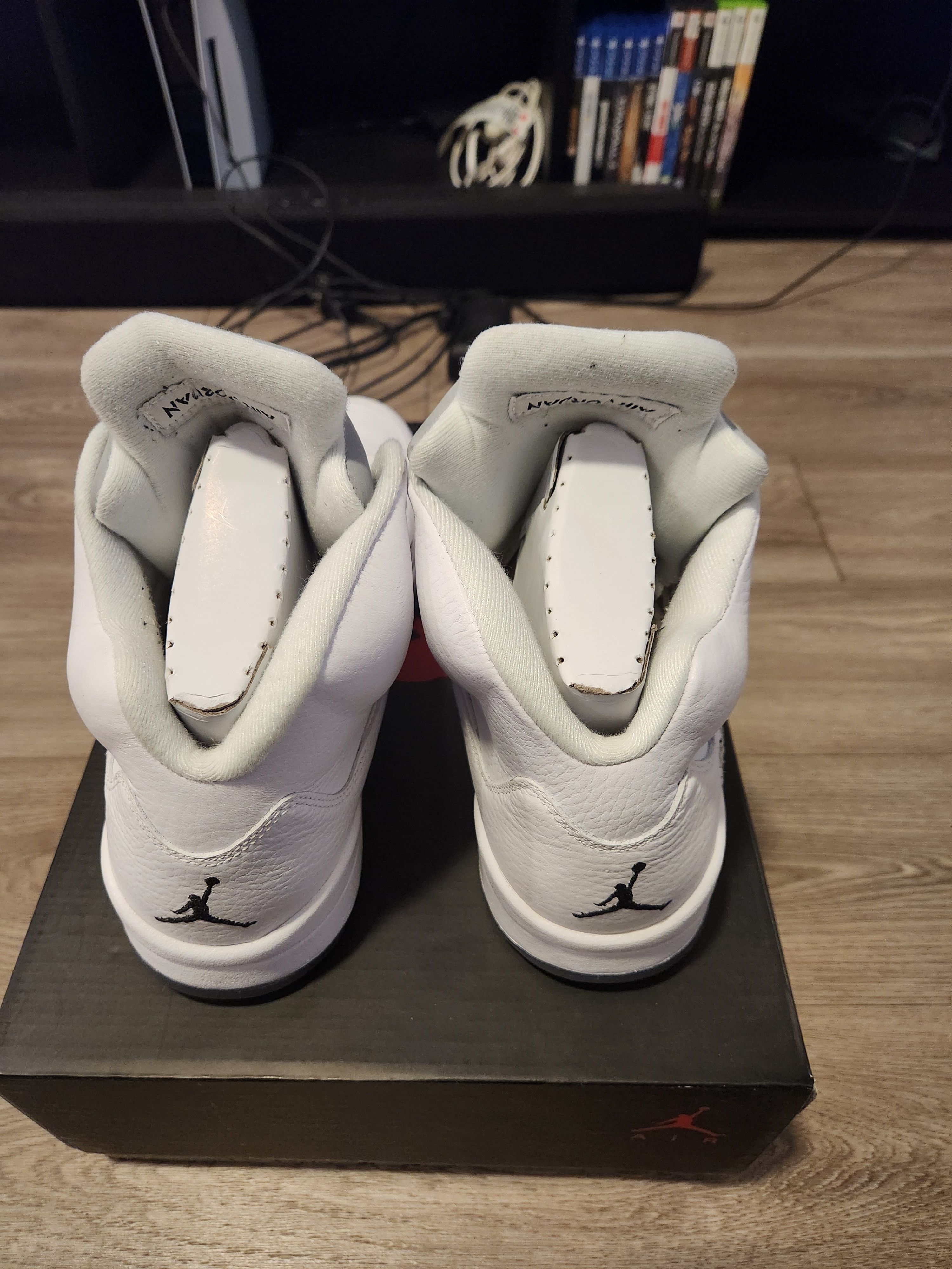 Jordan Brand Jordan 5 white metallic Size US 12.5 / EU 45-46 - 3 Thumbnail
