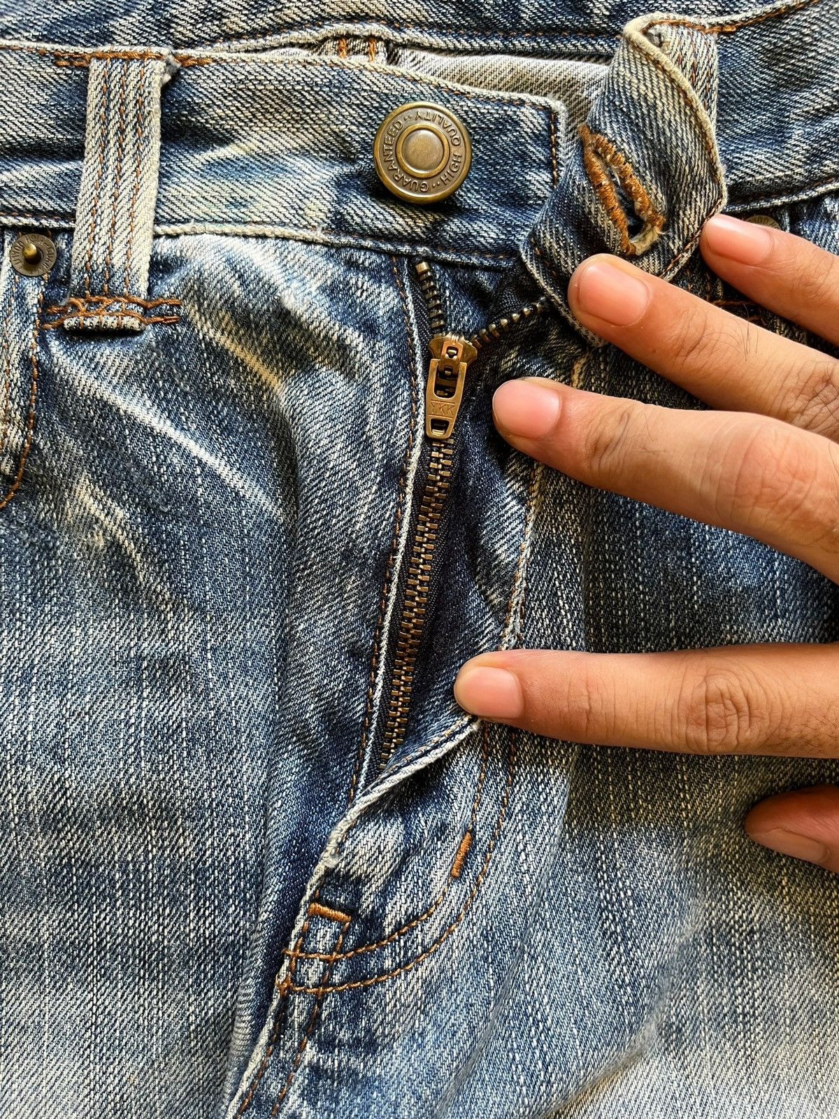 Japanese Brand Vintage Japanese Brand Faded Wash Distressed Loose Jeans Size US 30 / EU 46 - 3 Thumbnail