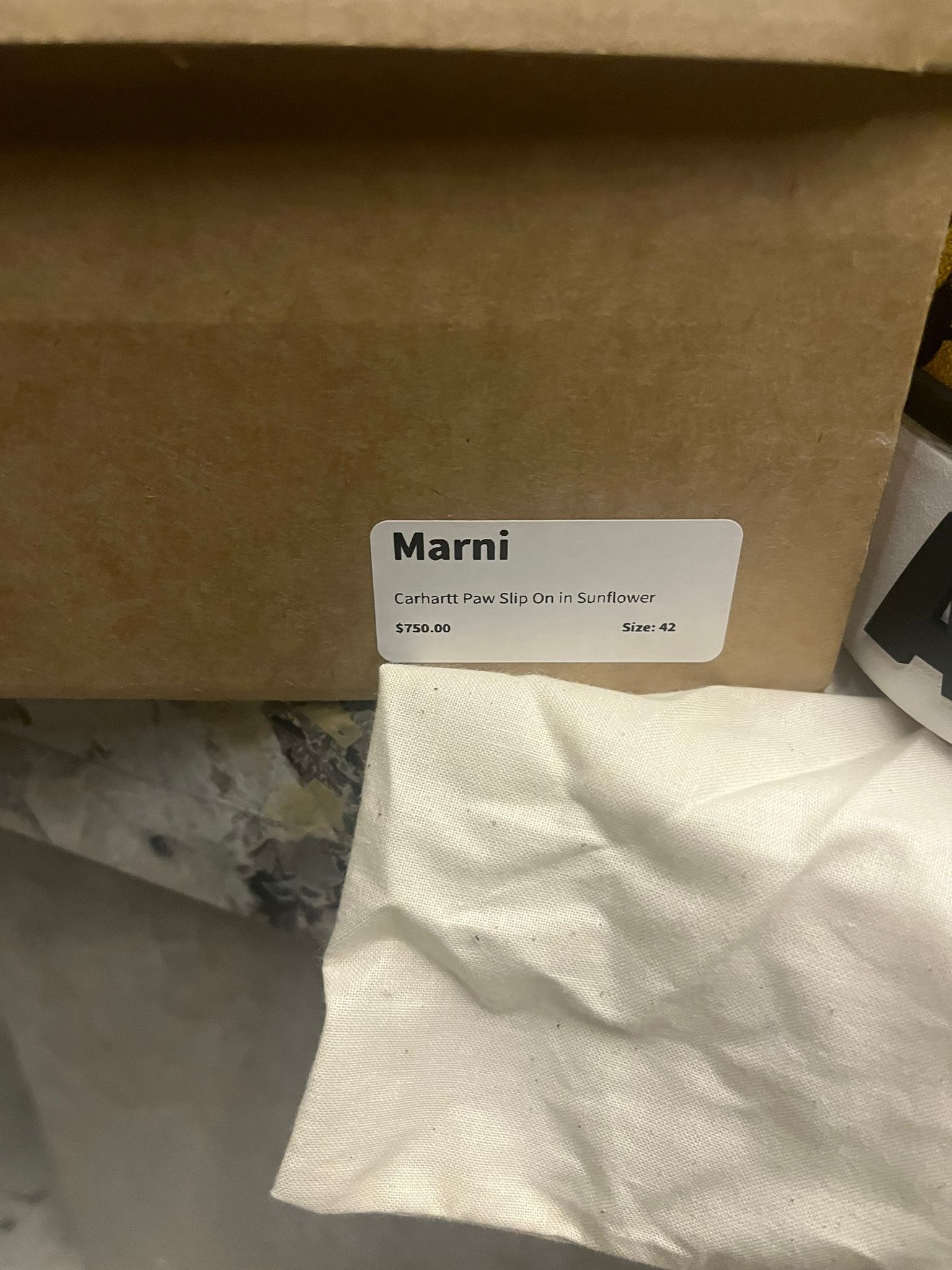 Carhartt × Marni Carhartt Paw Sunflower Slip On Sneakers in Black, Yellow Size US 9 / EU 42 - 13 Thumbnail