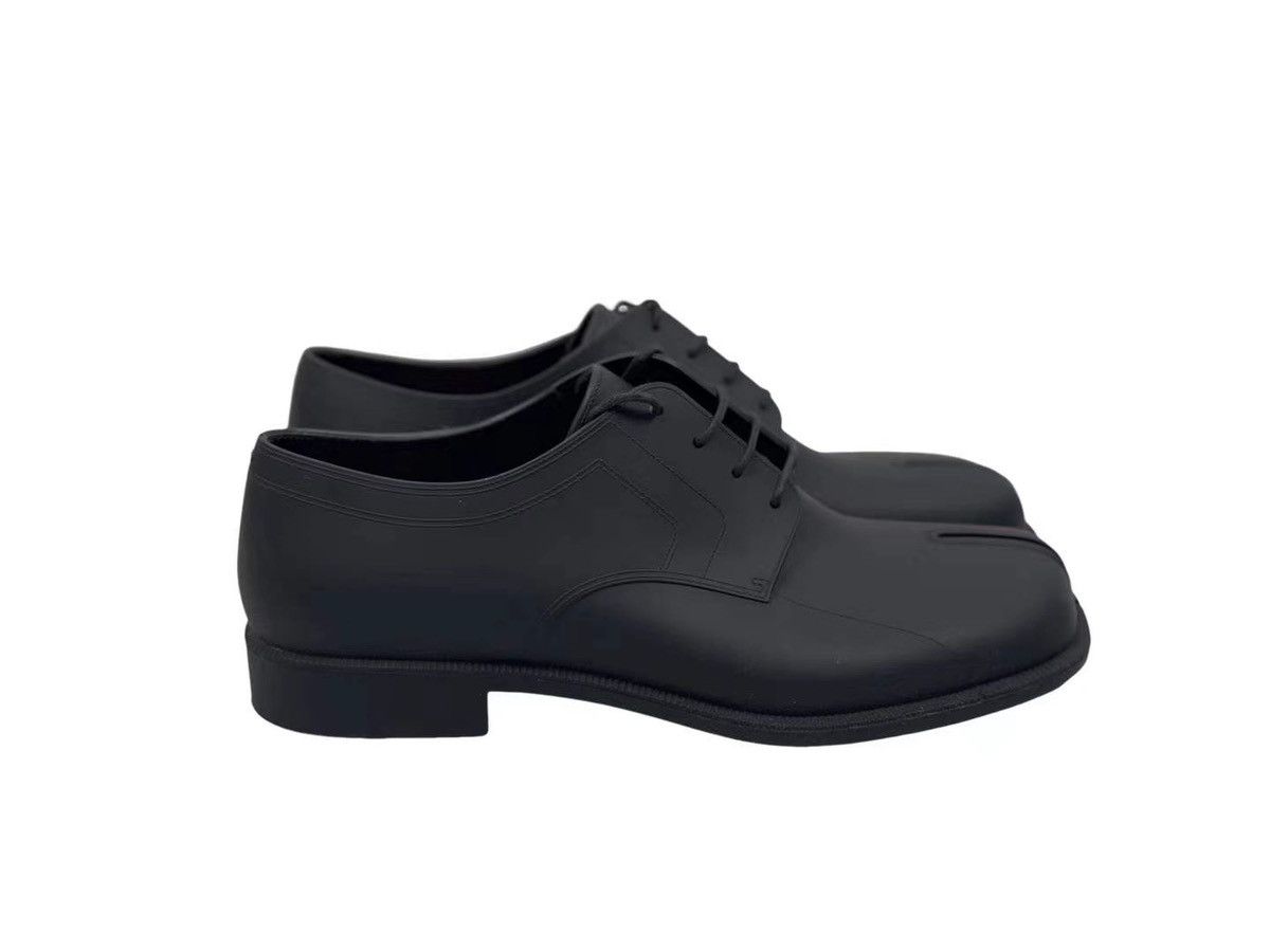 Maison Margiela Maison Margiela Rubber Tabi Derby Shoes Size US 8.5 / EU 41-42 - 5 Thumbnail
