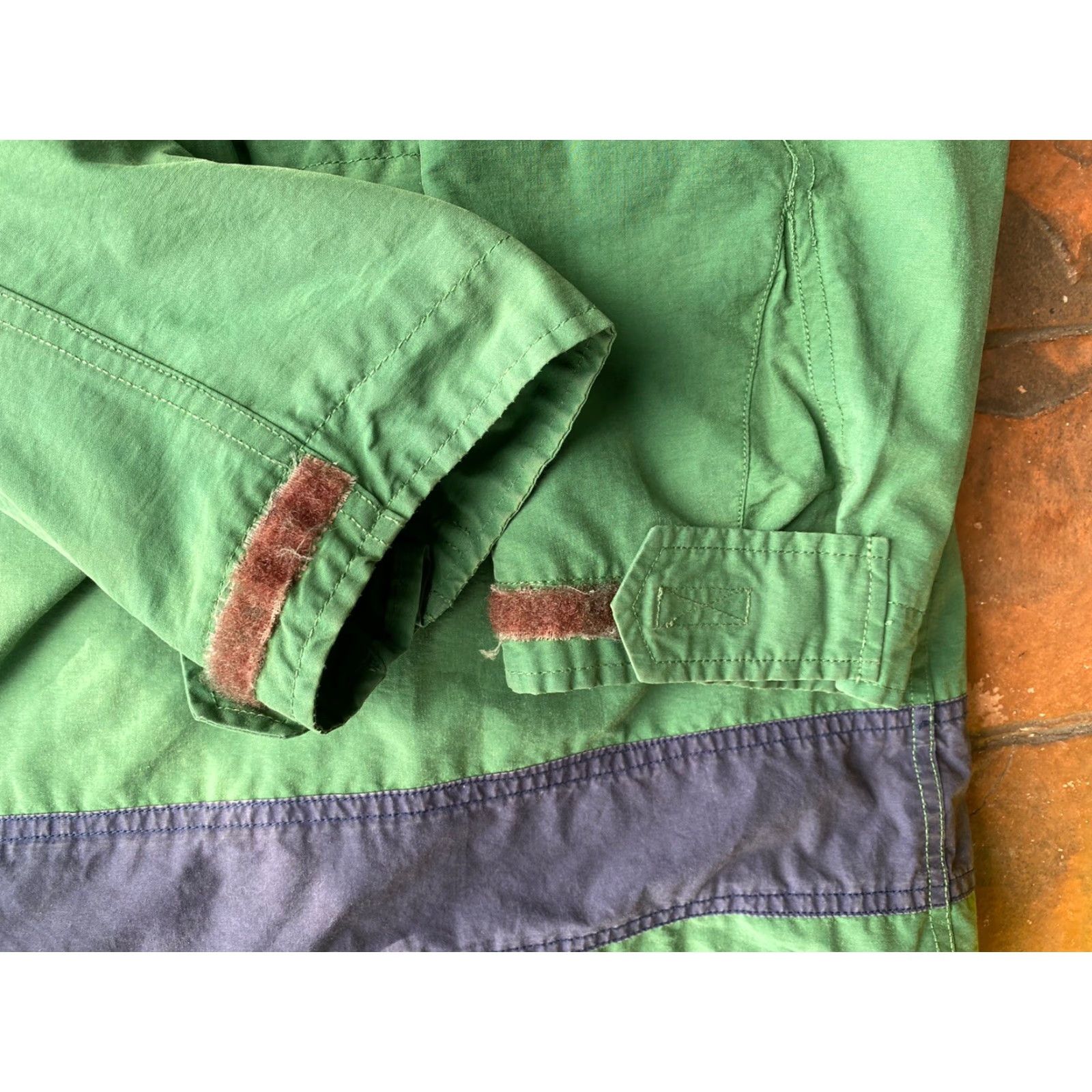 Tommy Hilfiger VINTAGE Tommy Hilfiger Outdoors Windbreaker Chore Jacket Large Green L Size US L / EU 52-54 / 3 - 5 Thumbnail