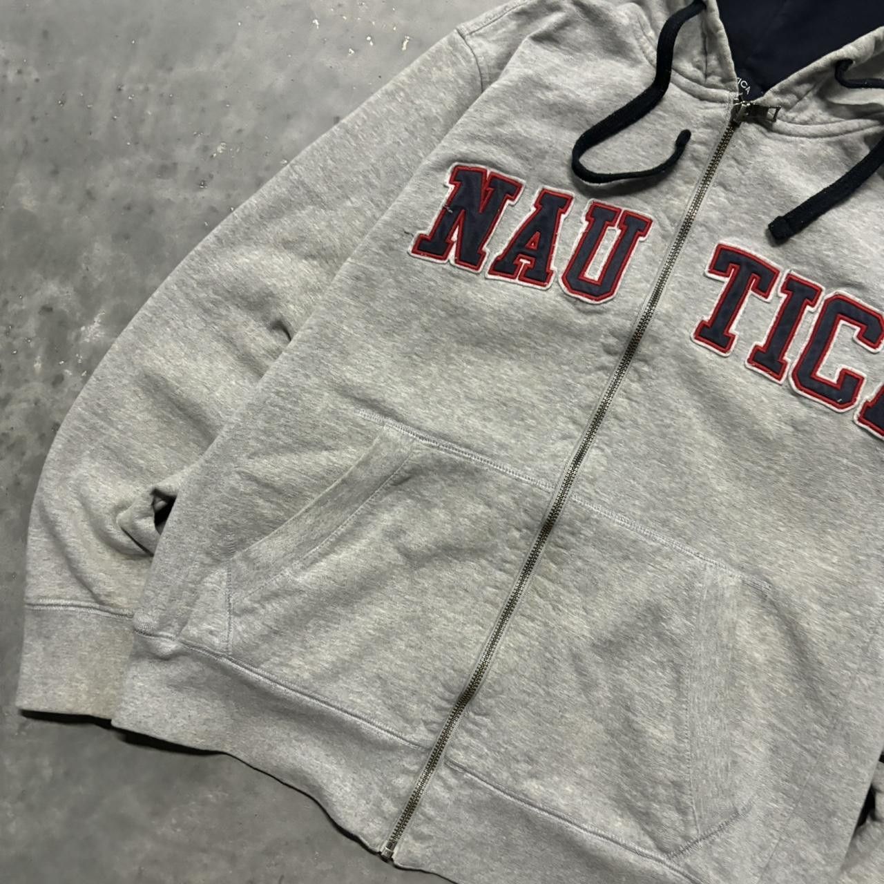 Nautica × Vintage Crazy Vintage Y2K/2000s Grey Nautica Spellout Skater Essential Zip Up Hoodie! Size US S / EU 44-46 / 1 - 3 Thumbnail