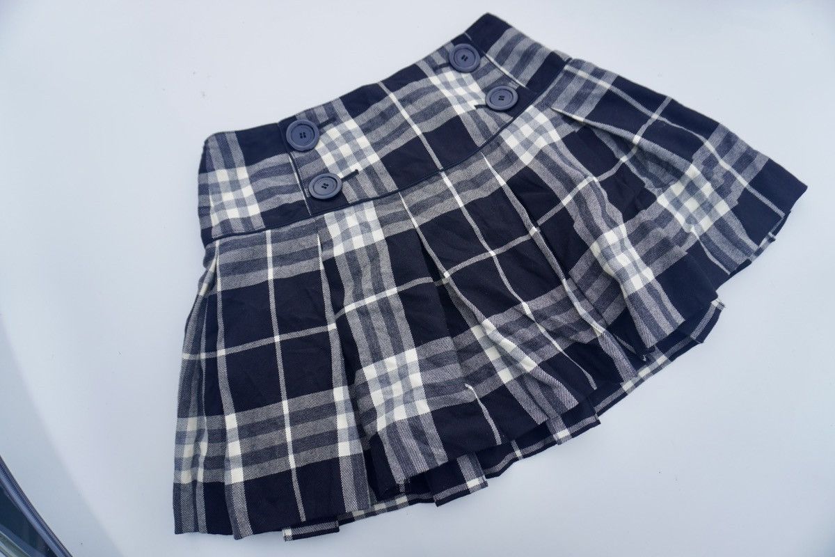 ミニスカート BURBERRY Women Skirts 8088150B9555 White Burberry BURBERRY Women Skirts 8088150B9555 White | Grailed