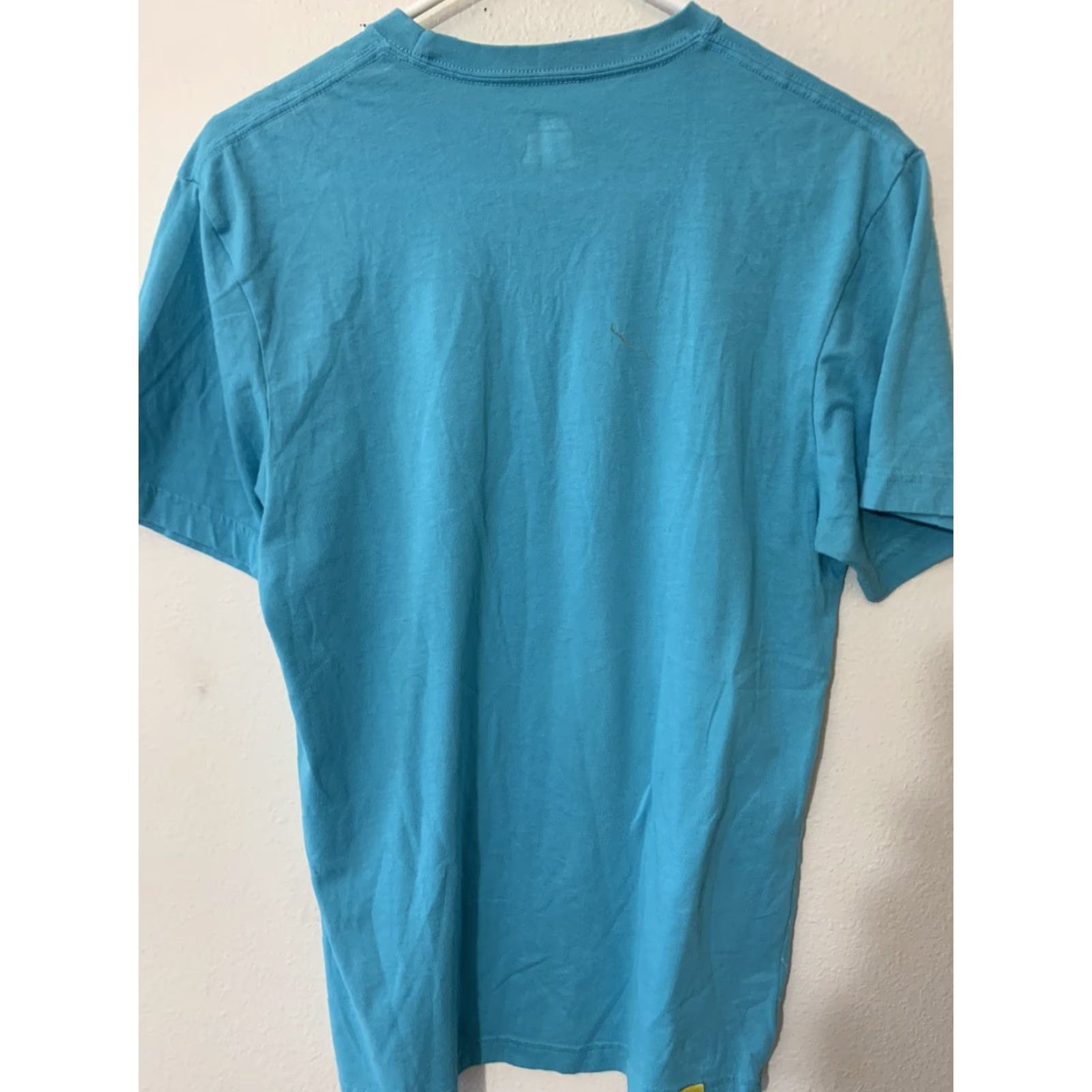 Under Armour Womens Under Armour MTN Turquoise Graphic Logo Fitted T-Shirt Sz Small Aqua Size S / US 4 / IT 40 - 3 Thumbnail