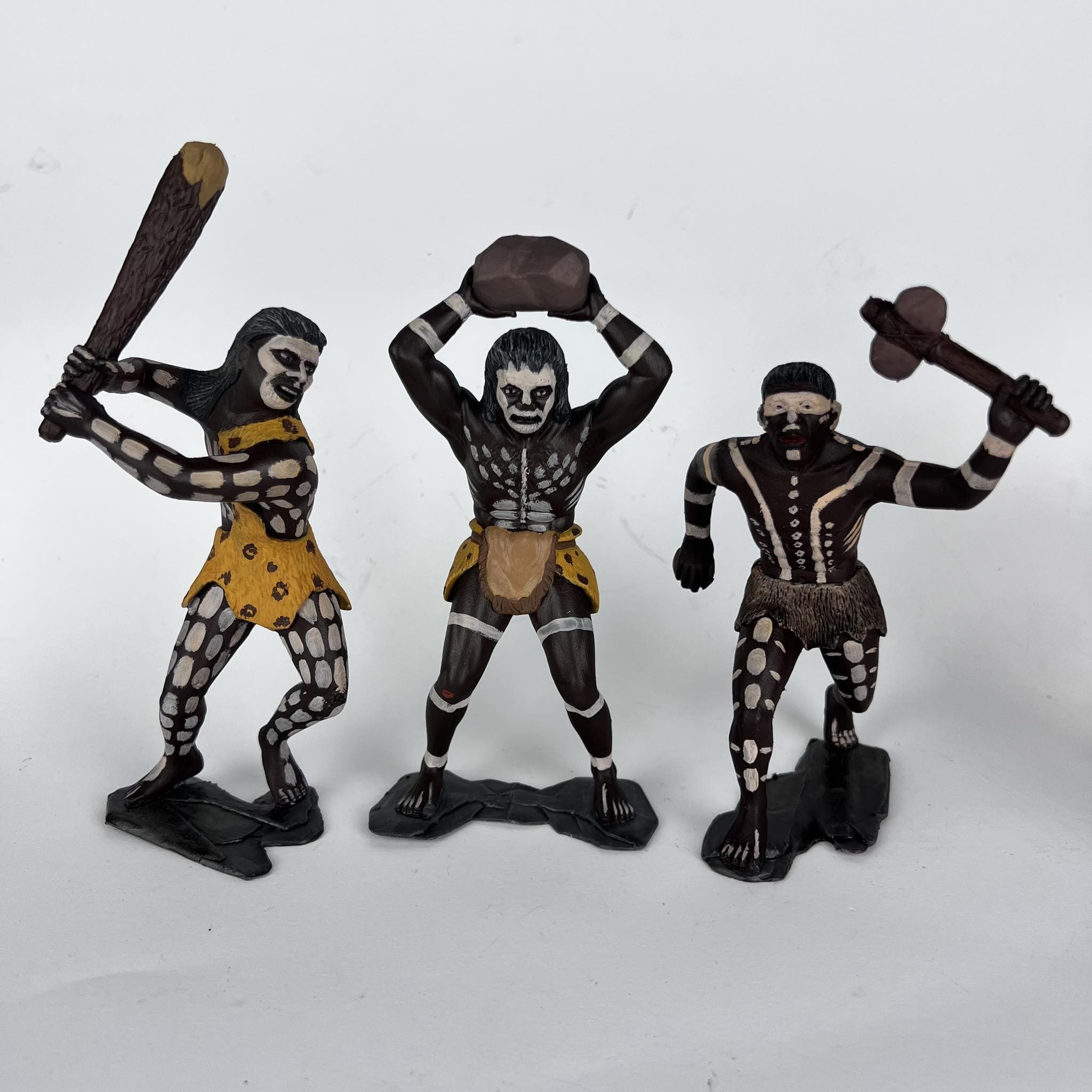 Vintage Vintage Soviet Plastic Set of 6 Soldiers Natives Savages Size ONE SIZE - 6 Thumbnail