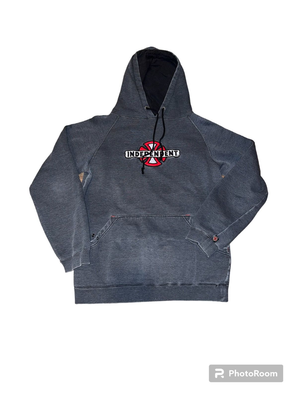 00s INDEPENDENT TRUCK CO XL グッドフェードフーディー Vintage Independent Trucks Co Skateboarding Black | Depop