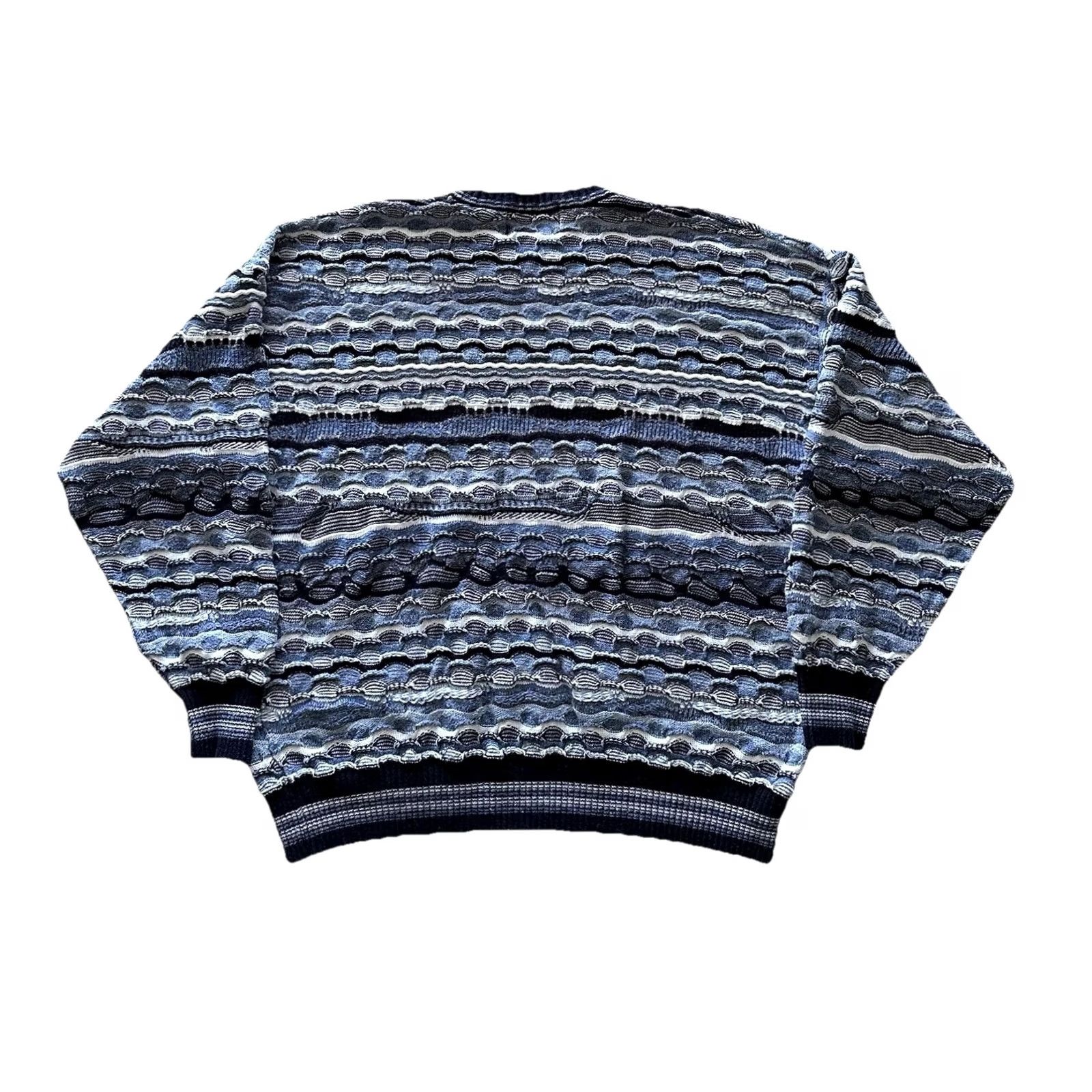 Vintage VINTAGE Florence Tricot Sweater 3D Patterned Knit 90s Crew Neck Mens XXL Blue White Pullover Heavyweight Knit Shirt Size US XXL / EU 58 / 5 - 5 Thumbnail