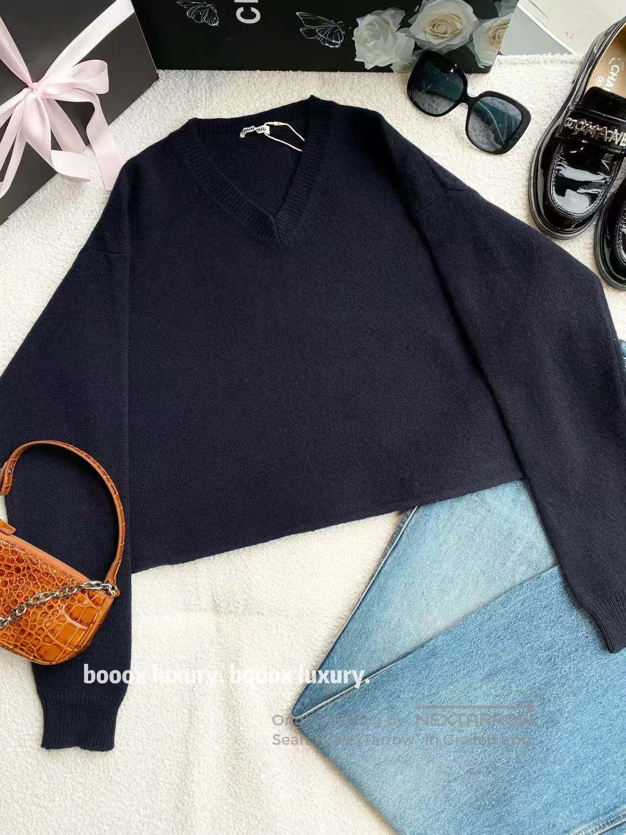 Miu Miu Miu Miu Classic Logo Wool Crew Neck Sweater| Size XS / US 0-2 / IT 36-38 - 1 Thumbnail
