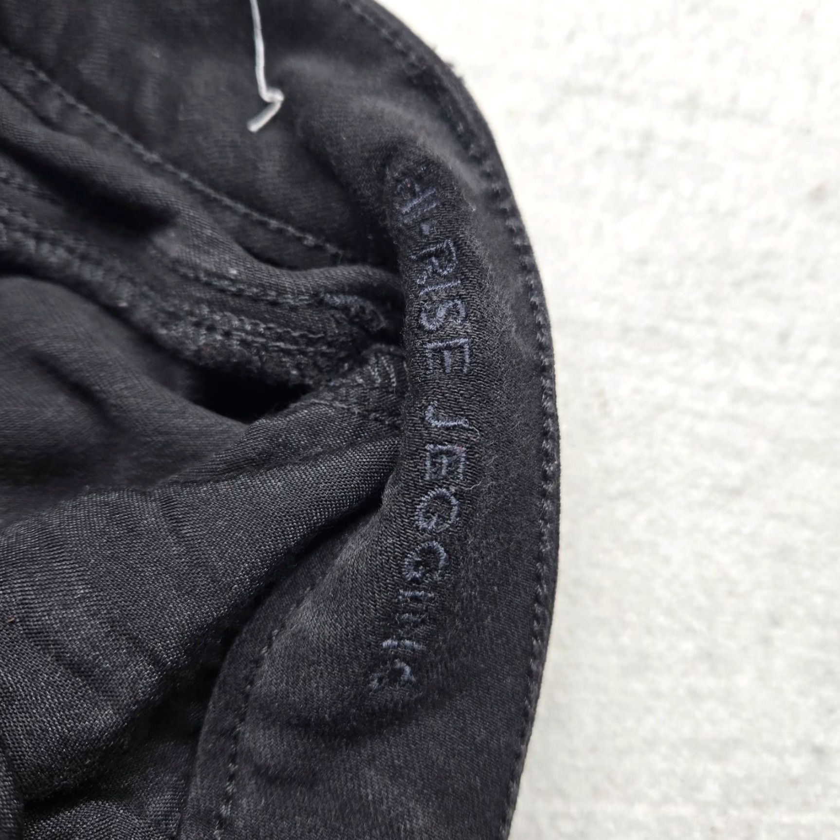 American Eagle Outfitters American Eagle 360 Next Level Stretch Black Hi Rise Jegging Women's Size 0R Jeans Size 25" / US 0 / IT 36 - 5 Thumbnail