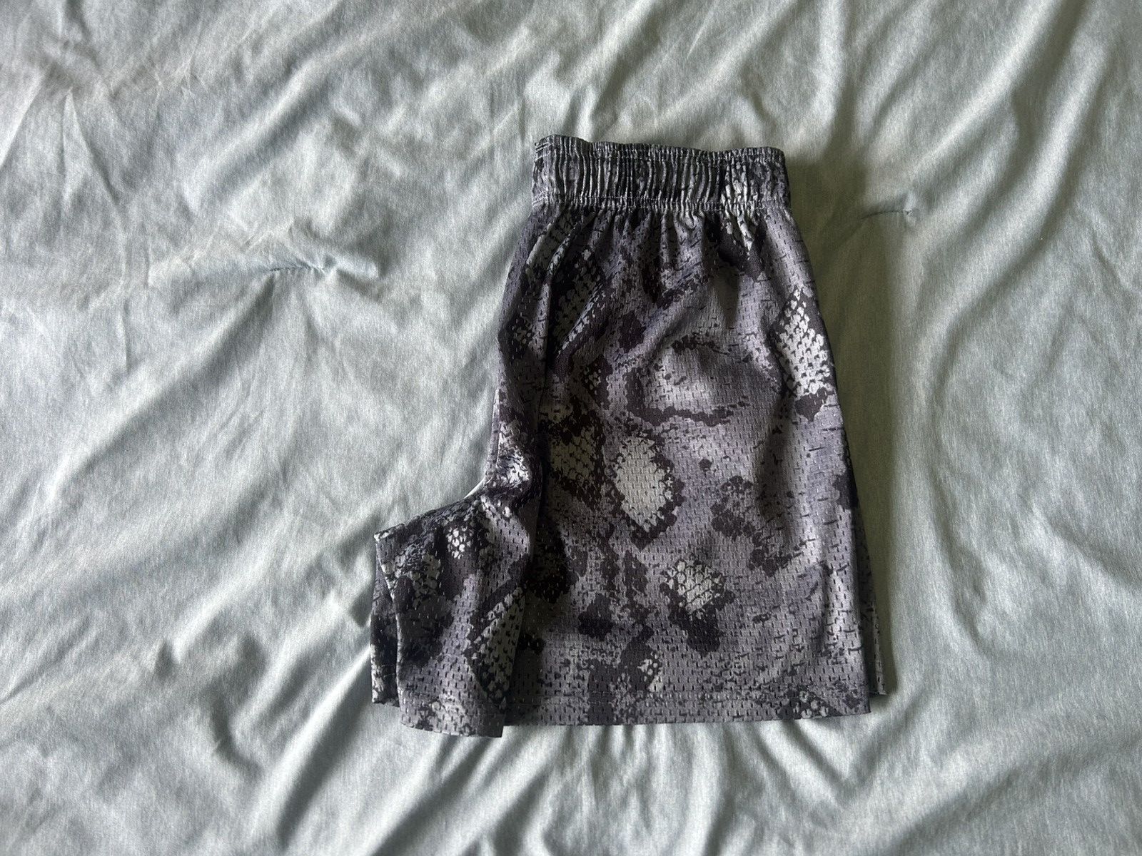 Other Inaka Power Gym Shorts Size US 33 - 3 Thumbnail