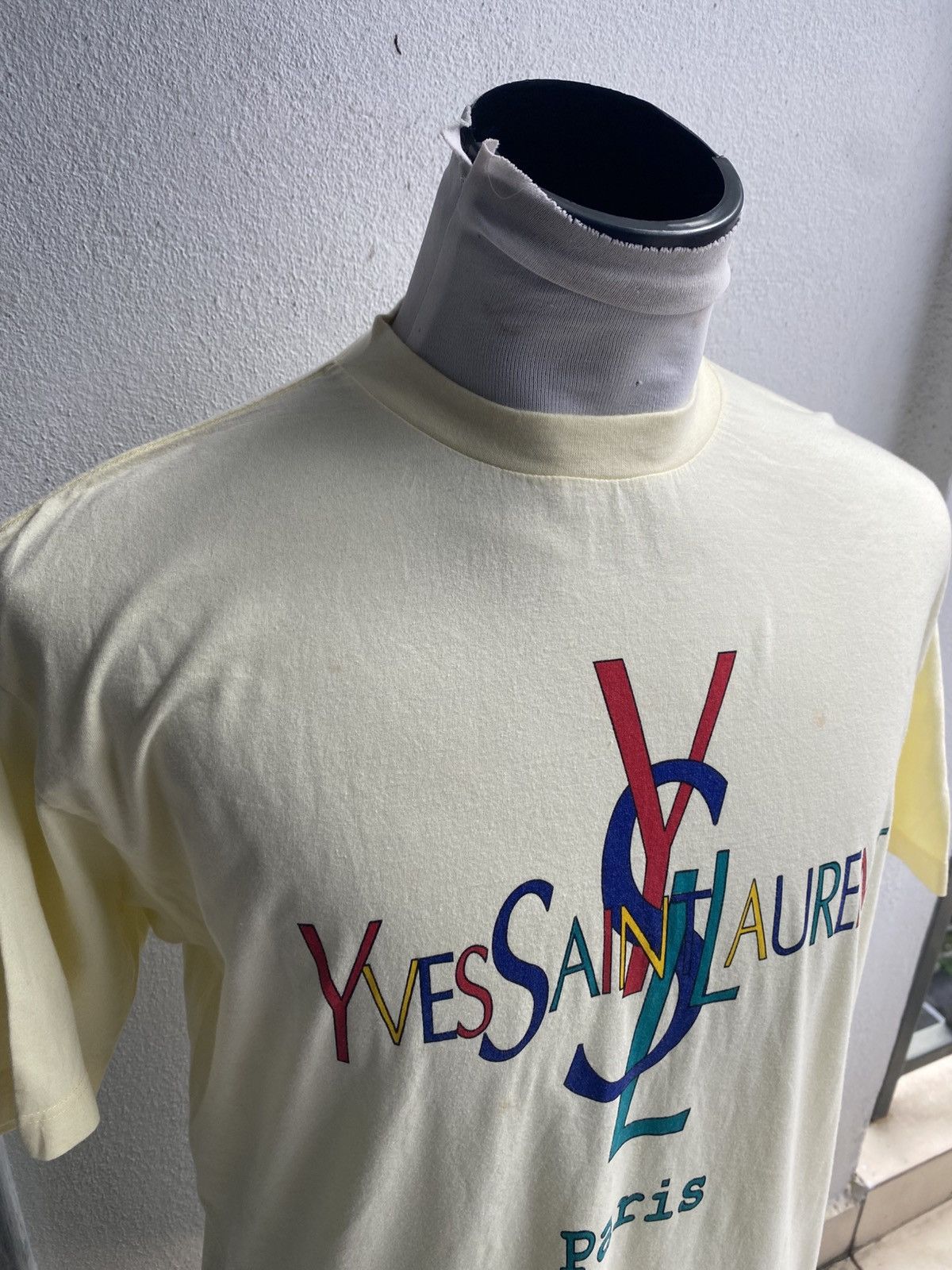Yves Saint Laurent Vintage YSL Spell out tshirt Size US L / EU 52-54 / 3 - 6 Thumbnail