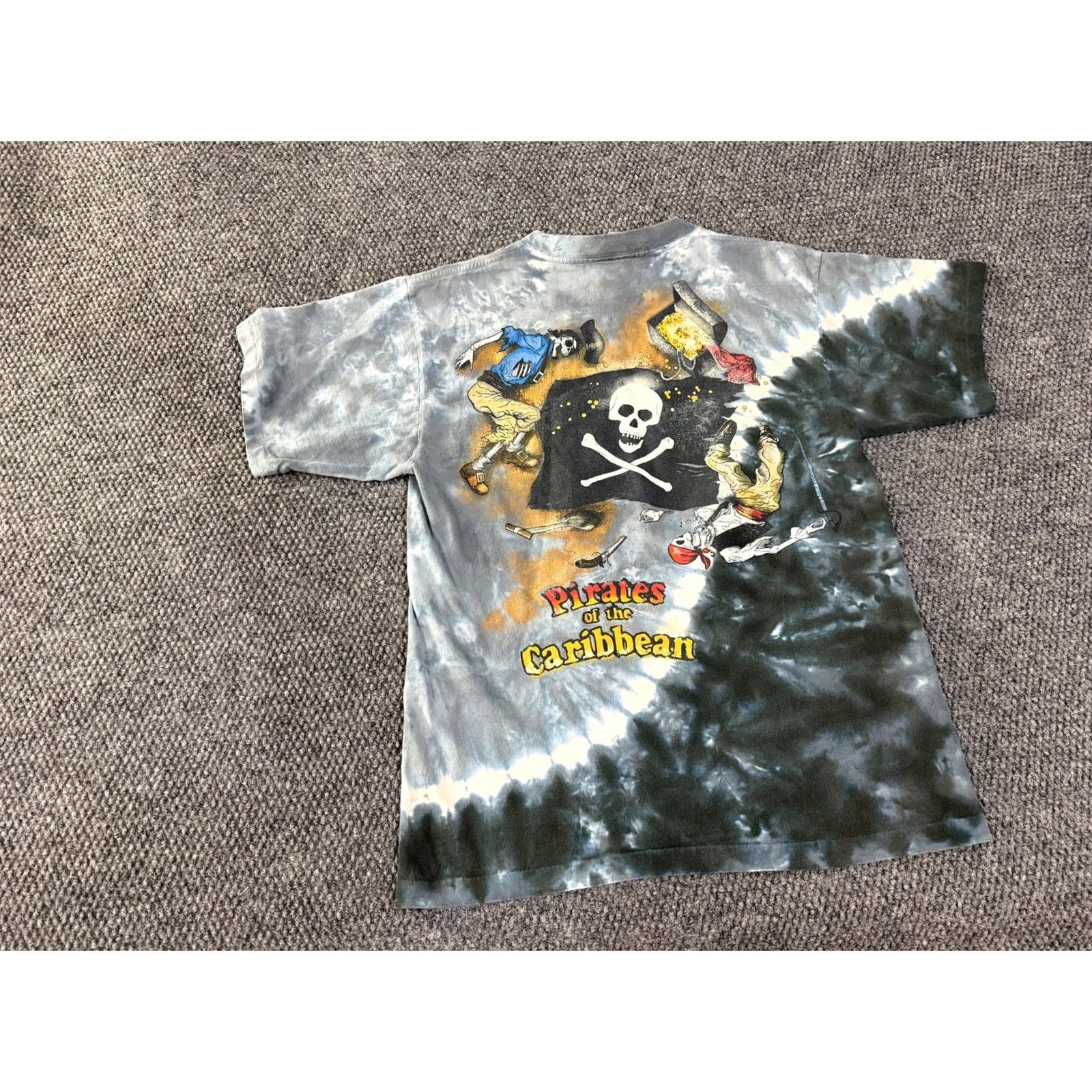 Disney VINTAGE Walt Disney World Shirt Mens Medium Pirates of the Caribbean Tie Dye Made USA Size US M / EU 48-50 / 2 - 6 Thumbnail