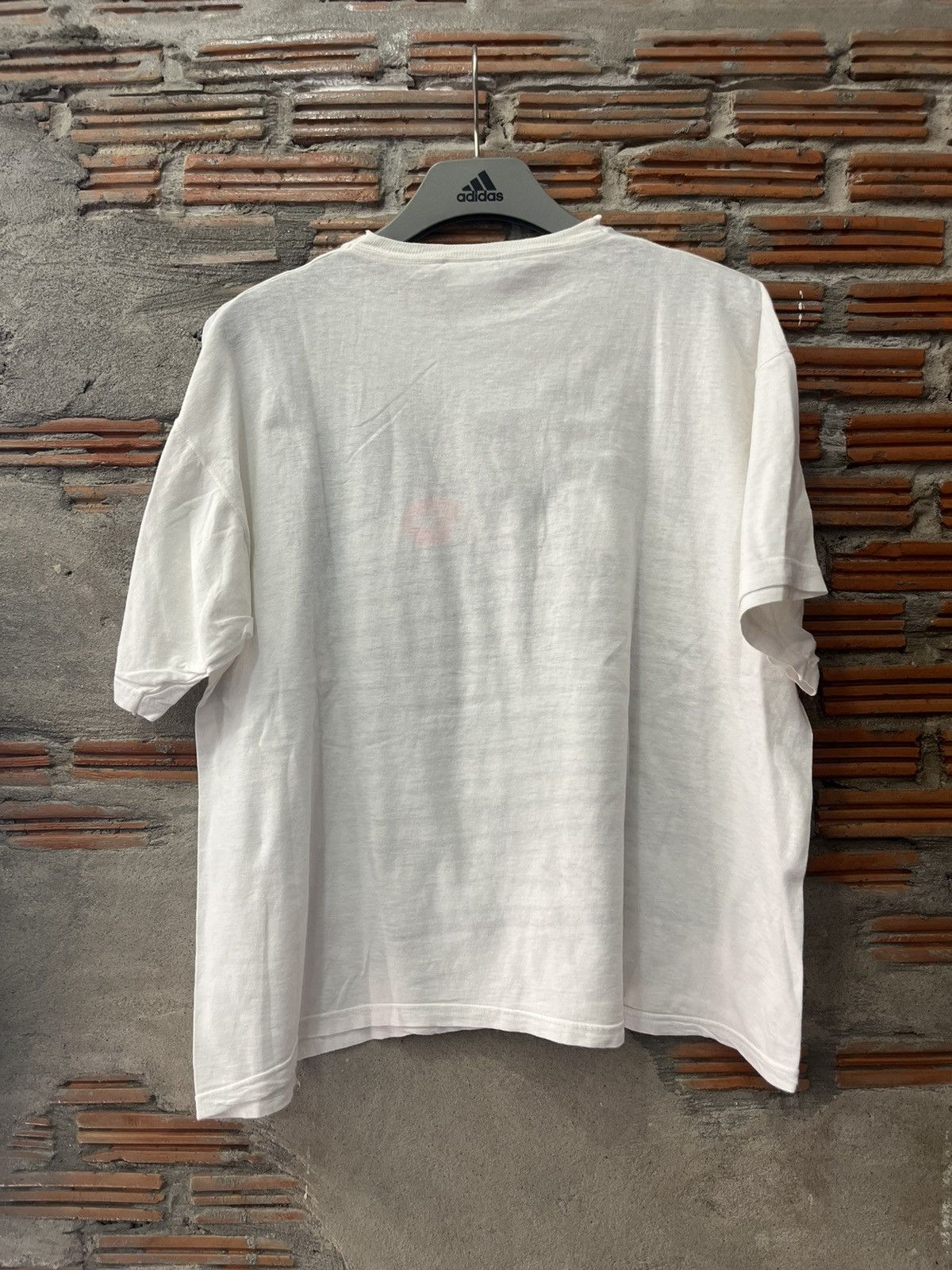 Arts & Science Vintage are looking for? Artwork by green Mountains 90’sTee Size US L / EU 52-54 / 3 - 7 Thumbnail