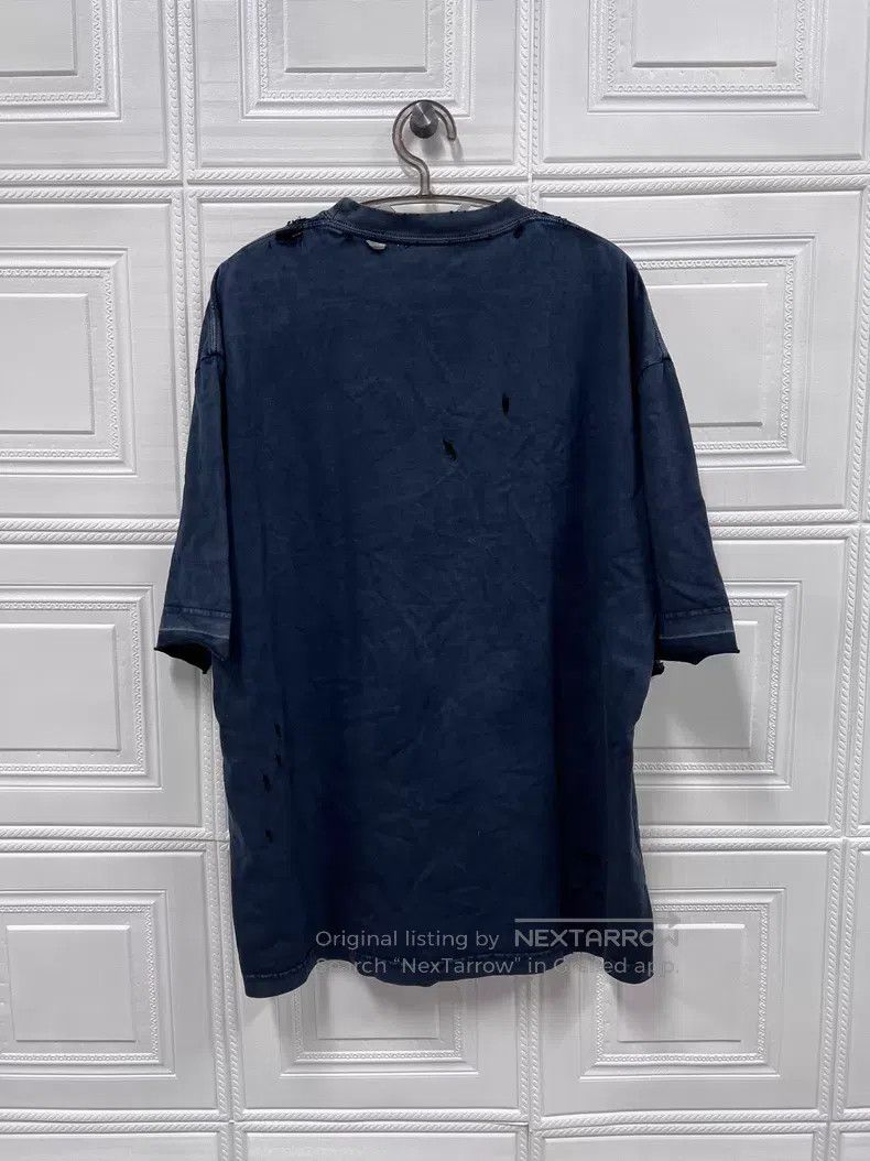 Balenciaga Balenciaga Double B Letter Logo Printed Cracked Distressed Size US L / EU 52-54 / 3 - 2 Thumbnail