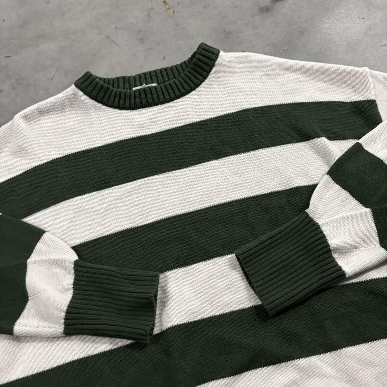 Vintage Crazy Vintage Y2K/2000s White & Green Striped Streetwear Sweater! Fits L Size US L / EU 52-54 / 3 - 3 Thumbnail
