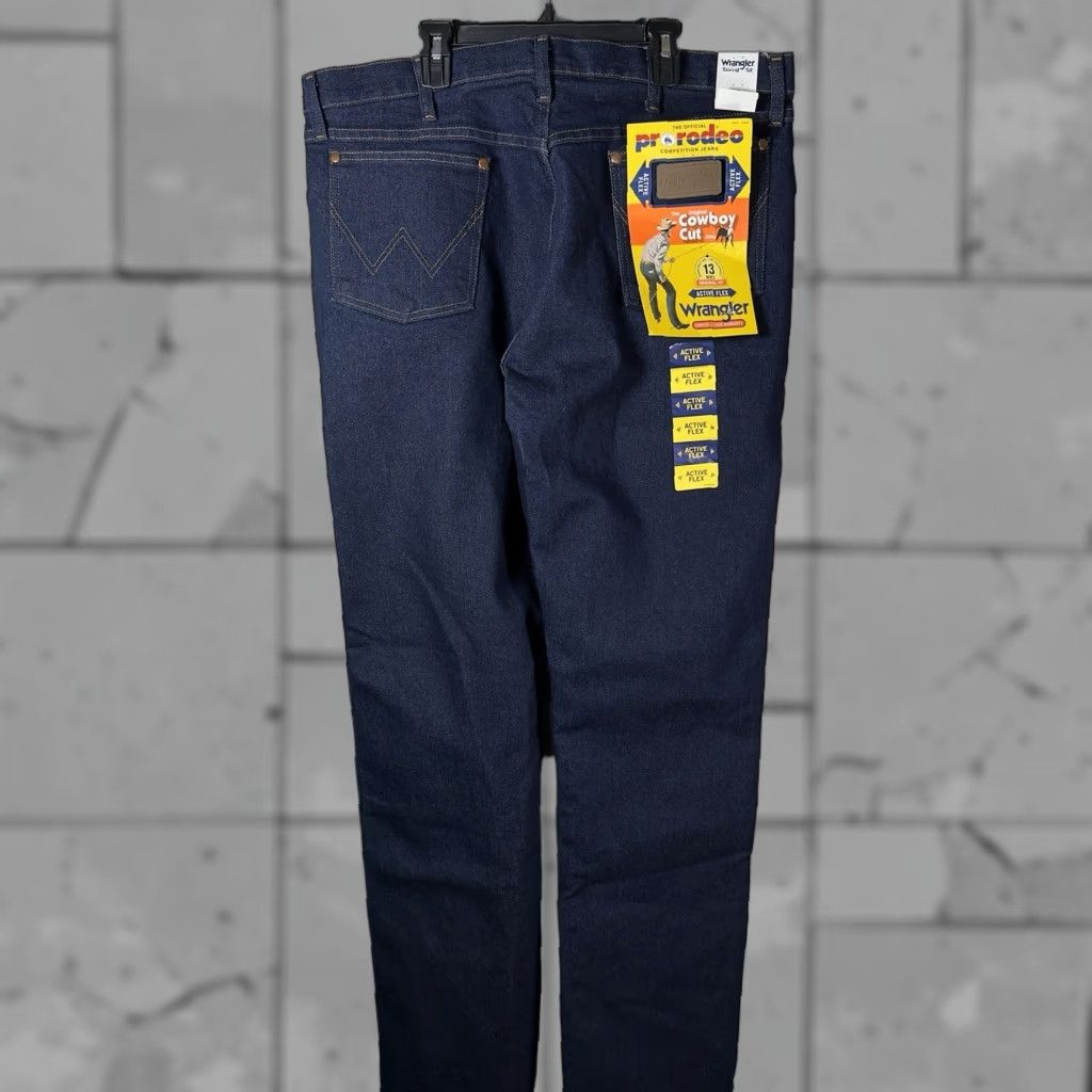 Wrangler VINTAGE Wrangler Cowboy Cut Jeans Men 38x34 Blue Denim Straight 90s Western Mens Regul ar Size US 38 / EU 54 - 1 Thumbnail