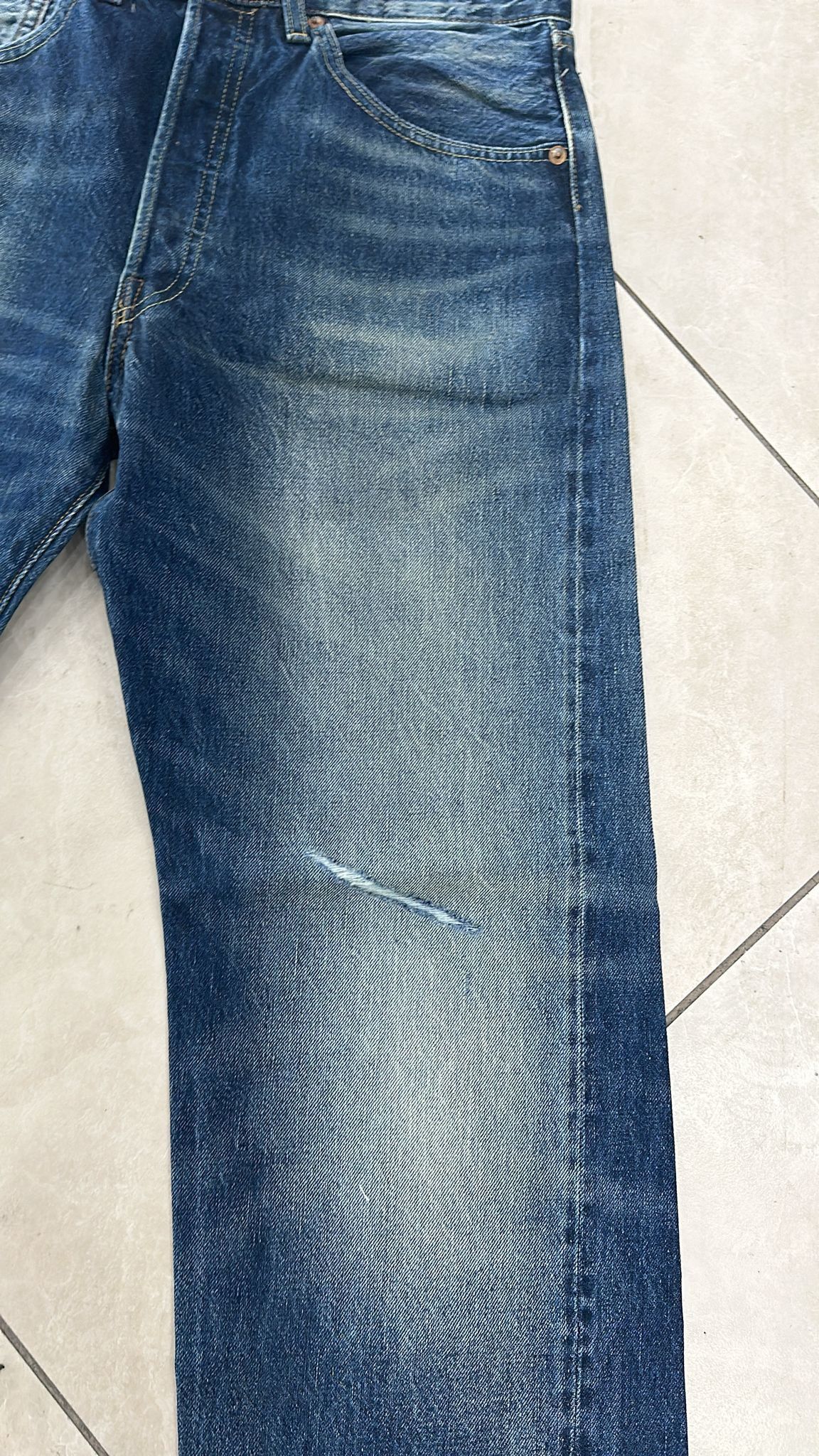 Levi's Vintage Clothing LVC Levi's Vintage Clothing 1955 501XX BigE Selvedge Jeans Size US 28 / EU 44 - 4 Thumbnail