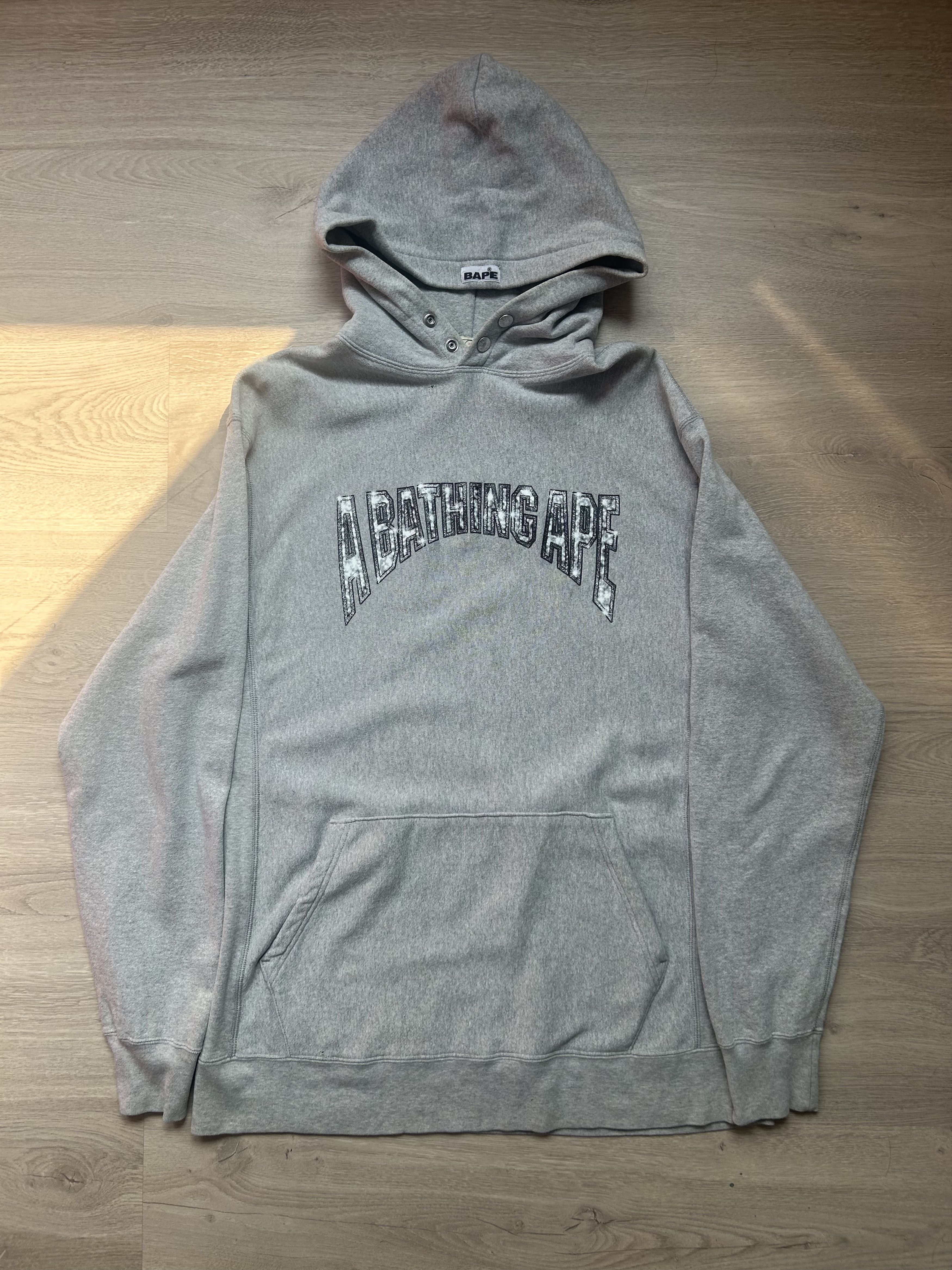 Bape 1999 A Bathing Ape Cash Money Hoodie [Size L] Size US L / EU 52-54 / 3 - 1 Thumbnail