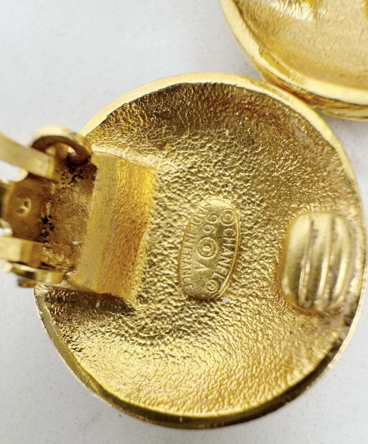 Chanel Chanel vintage earrings Size ONE SIZE - 5 Thumbnail