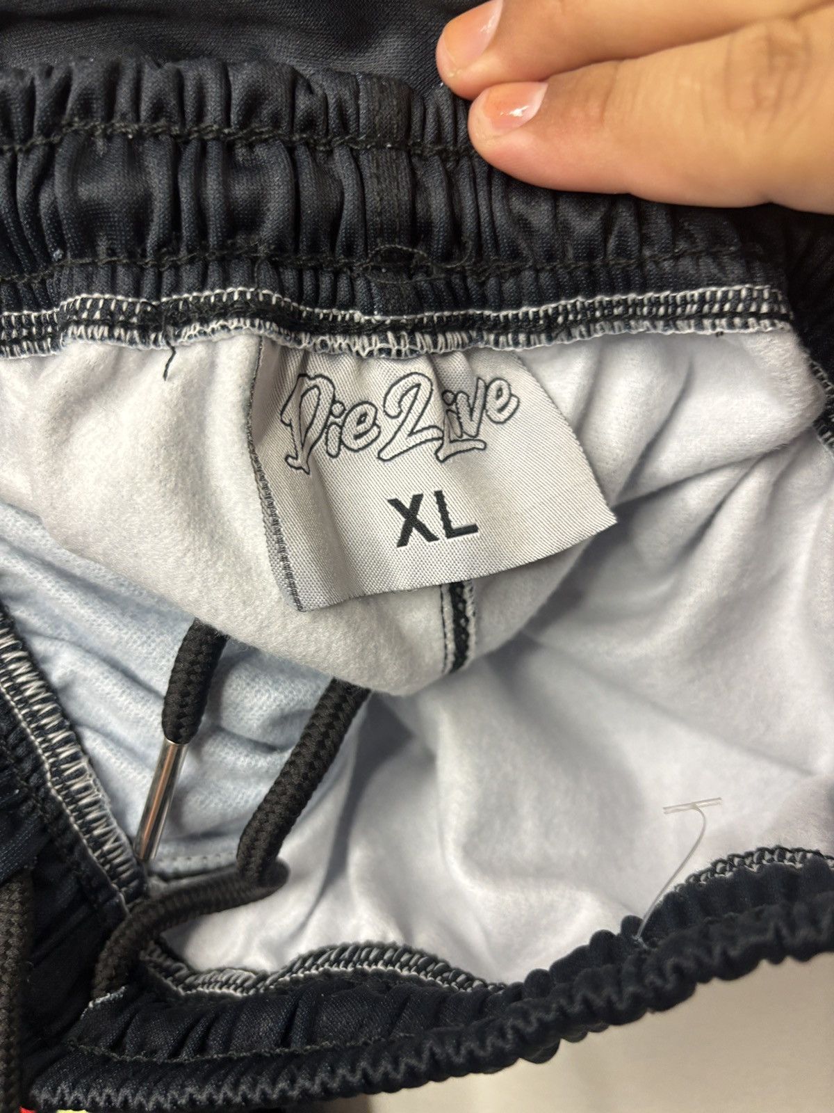 Other Die2Live Sweats Size US 37 - 2 Thumbnail
